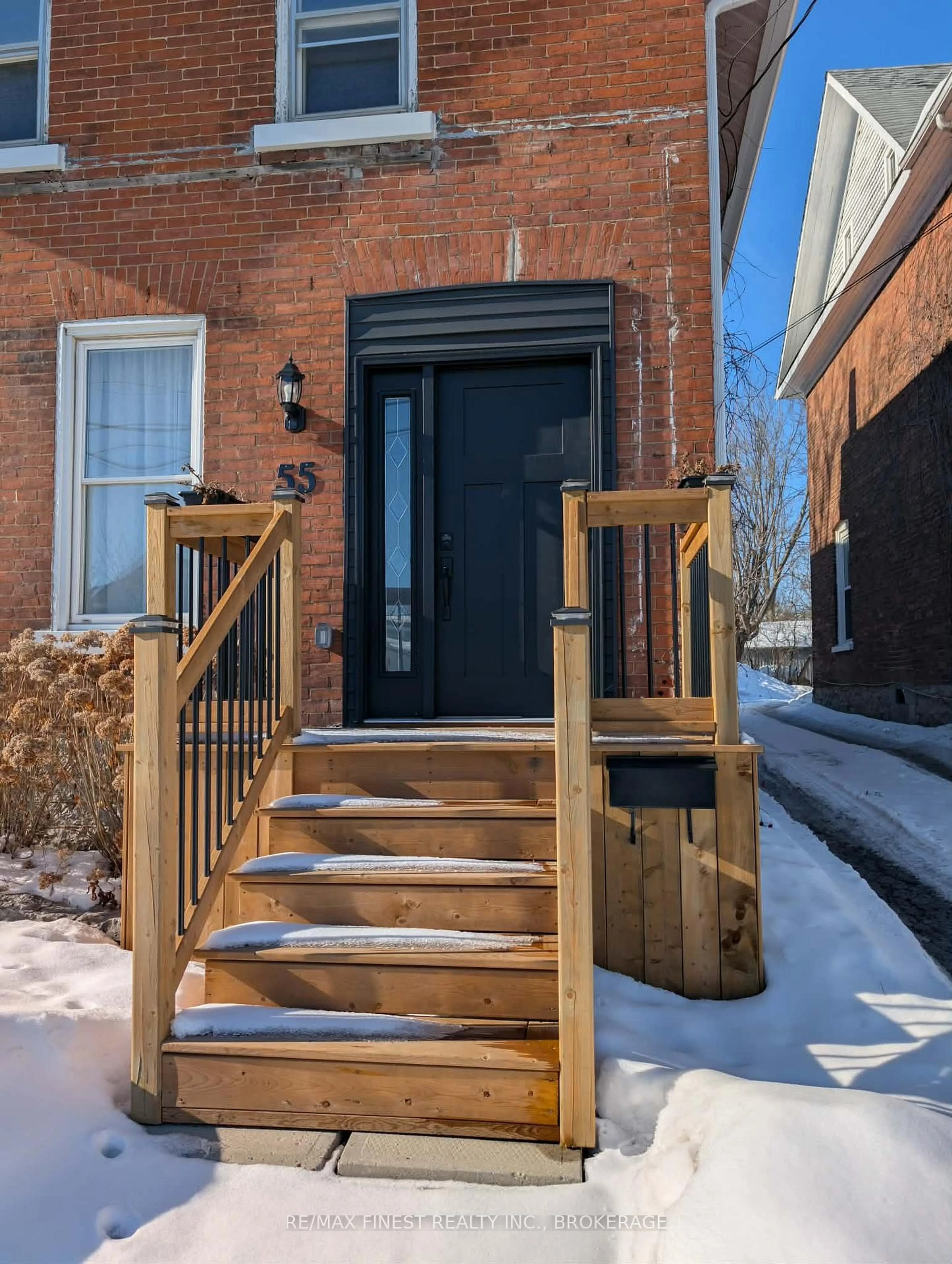 Unknown for 55 Bridge St, Greater Napanee Ontario K7R 2C4