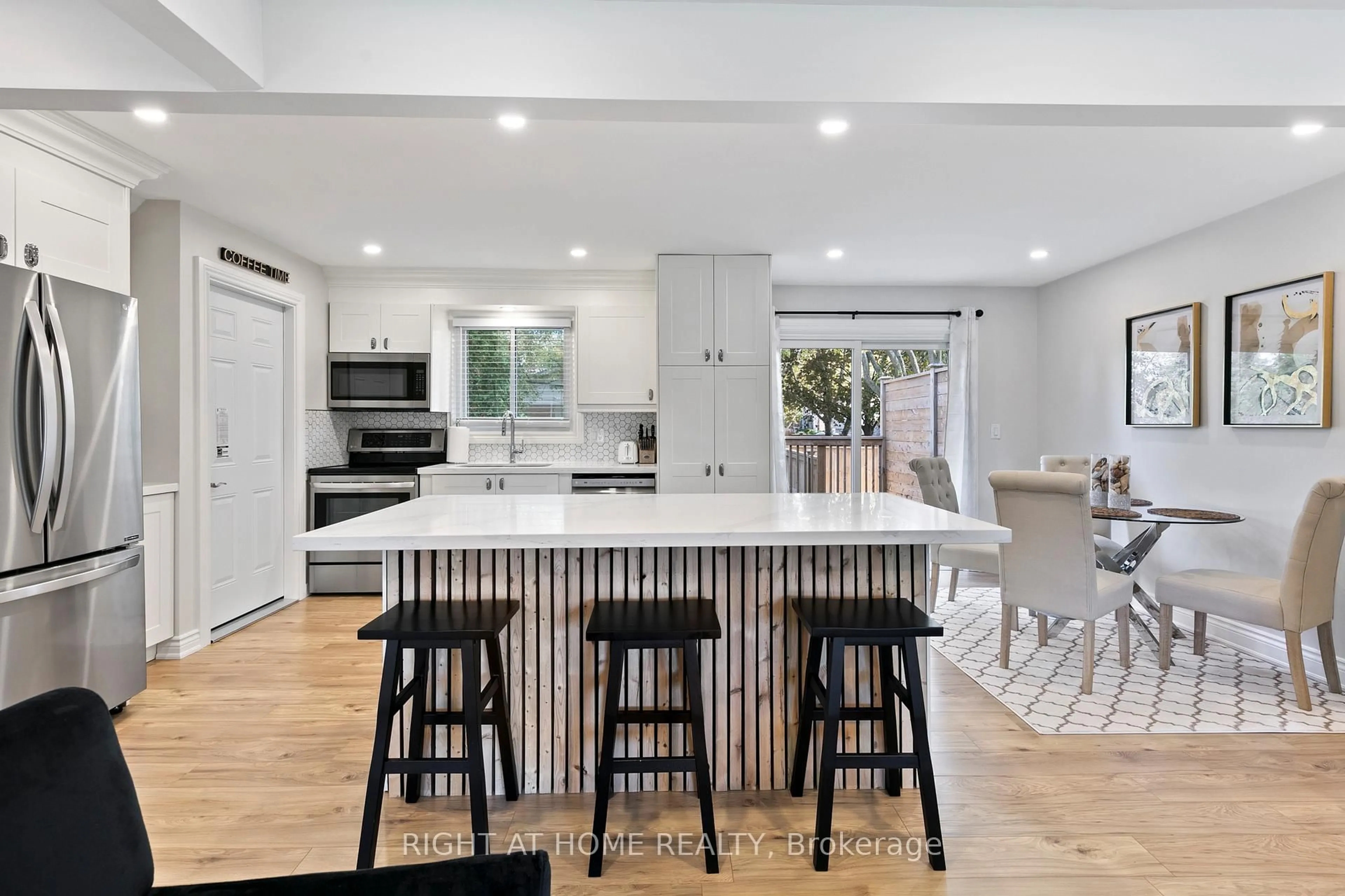 Open concept kitchen, unknown for 94 States Ave, Amherstburg Ontario N9V 3M3