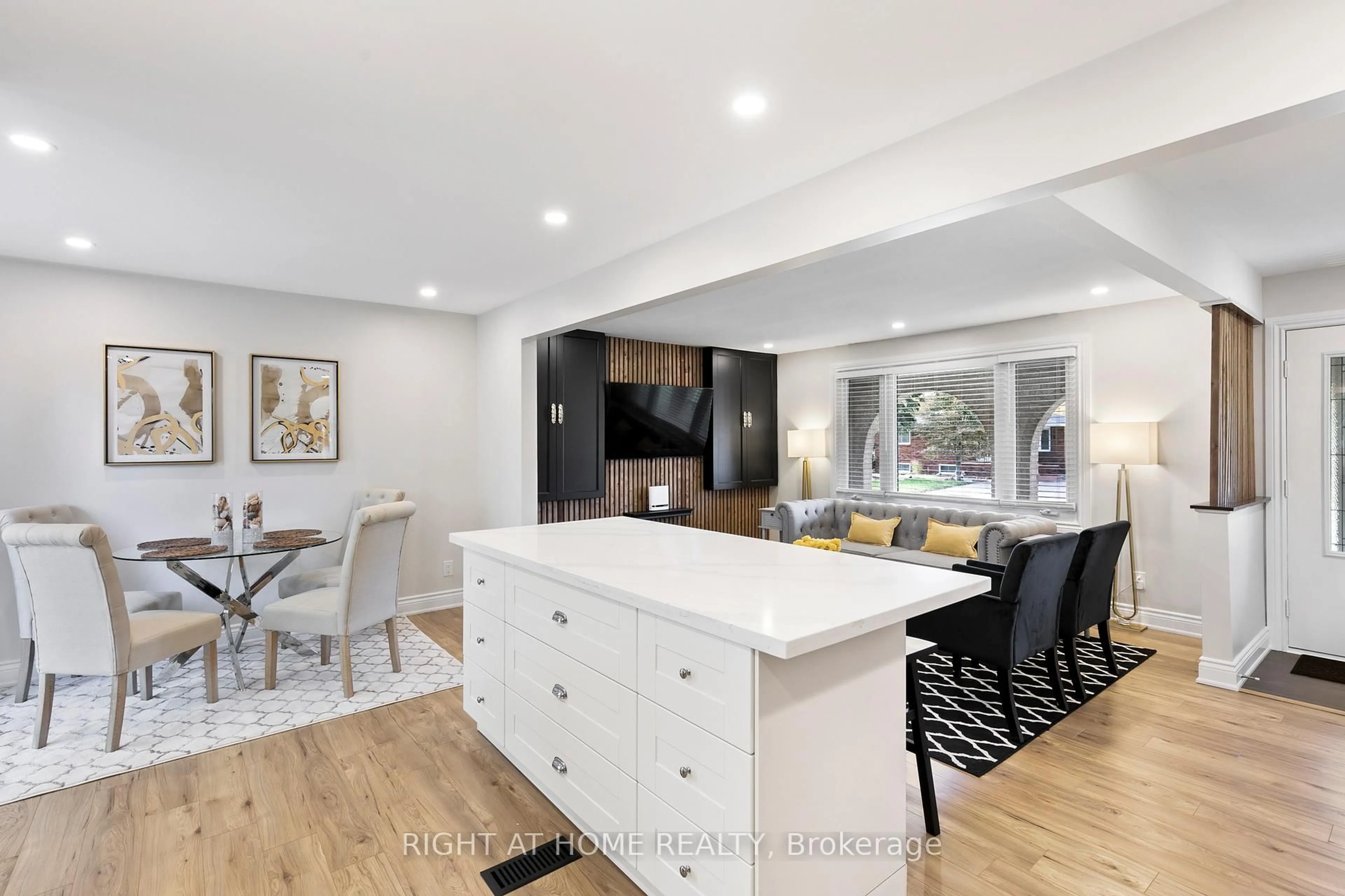 Open concept kitchen, unknown for 94 States Ave, Amherstburg Ontario N9V 3M3