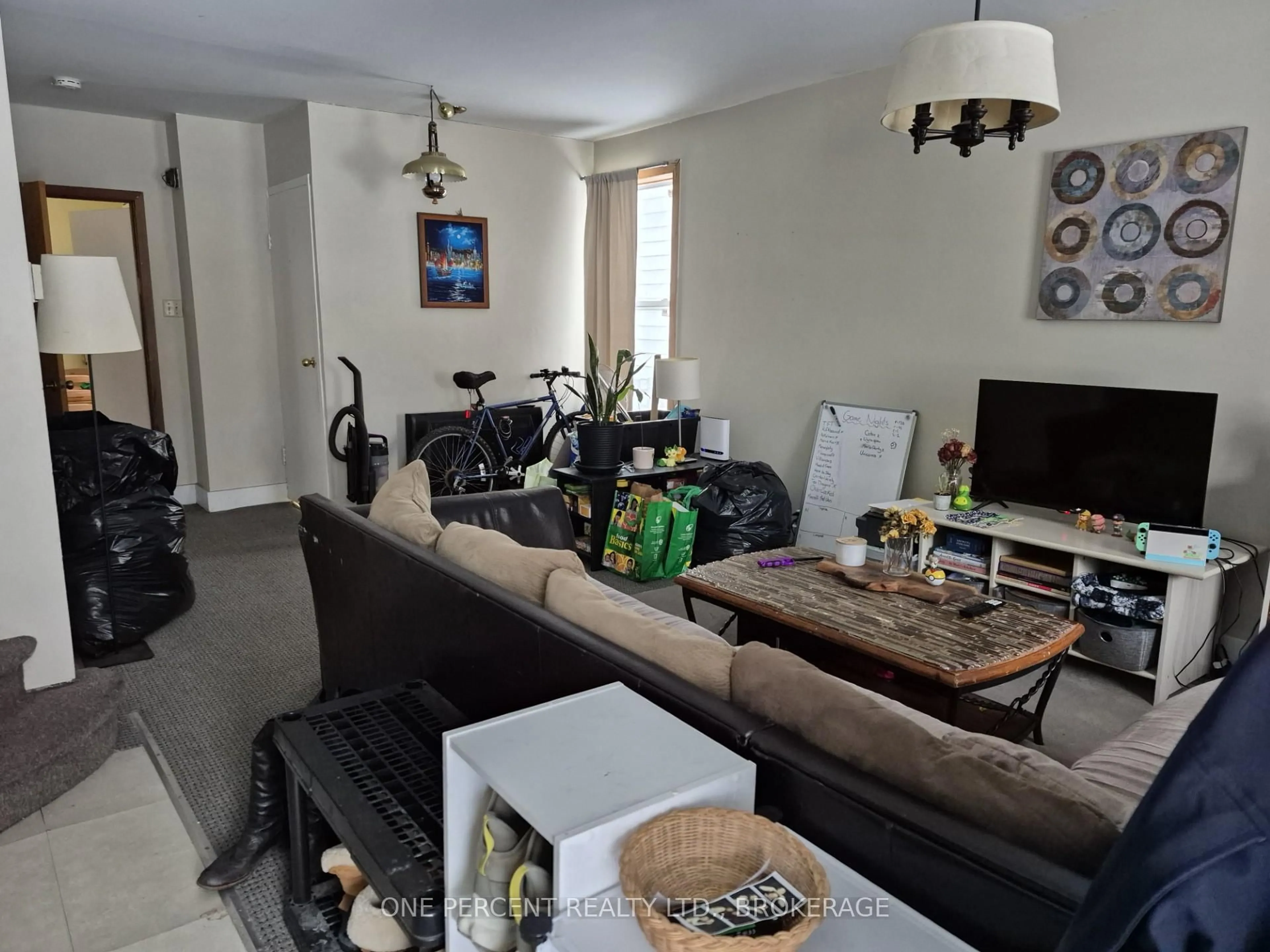 A pic of a room for 445 Albert St, Kingston Ontario K7L 3W4