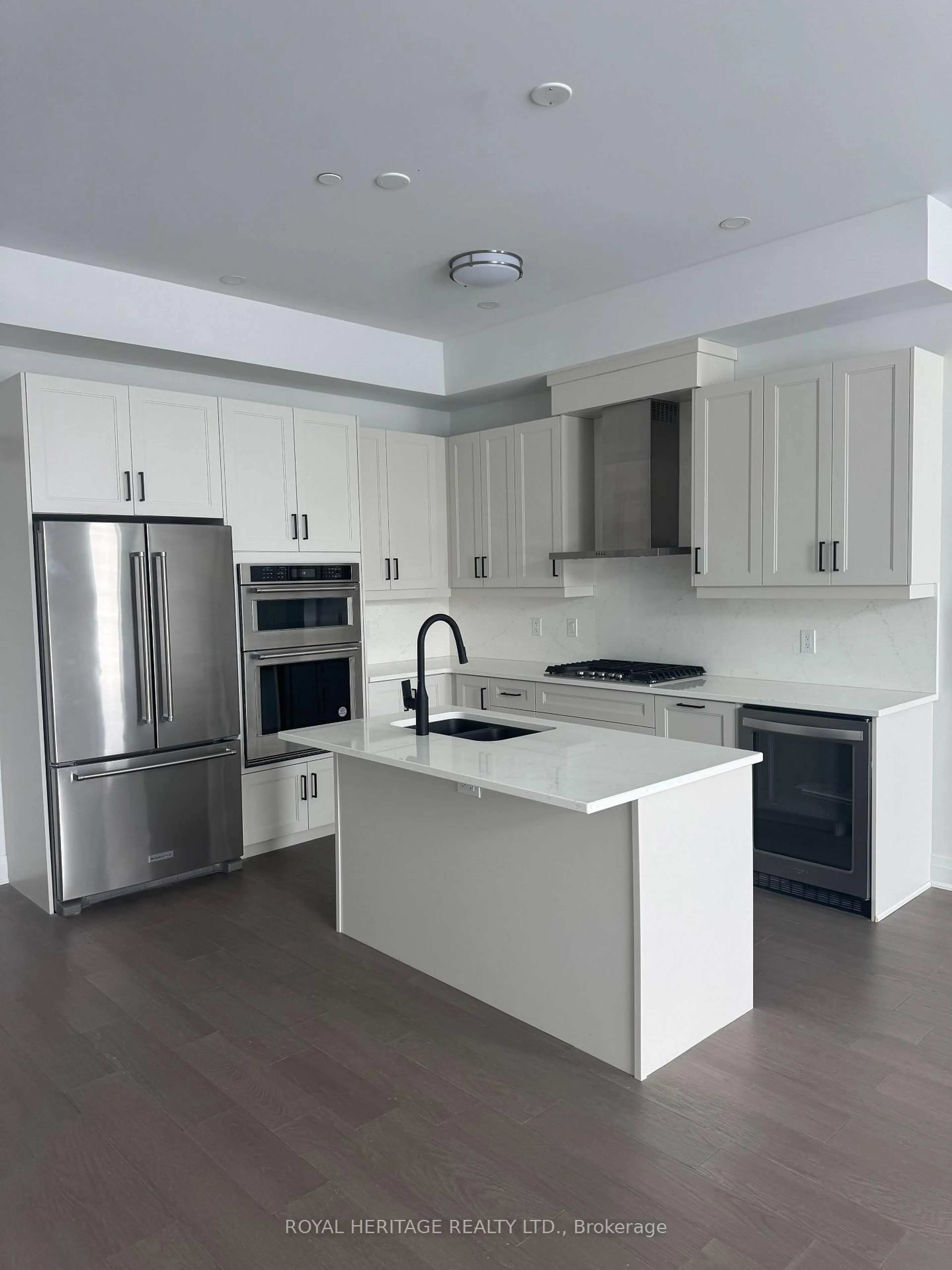 Open concept kitchen, ceramic/tile floor for 99 Louisa St #215, Kawartha Lakes Ontario K0M 1N0
