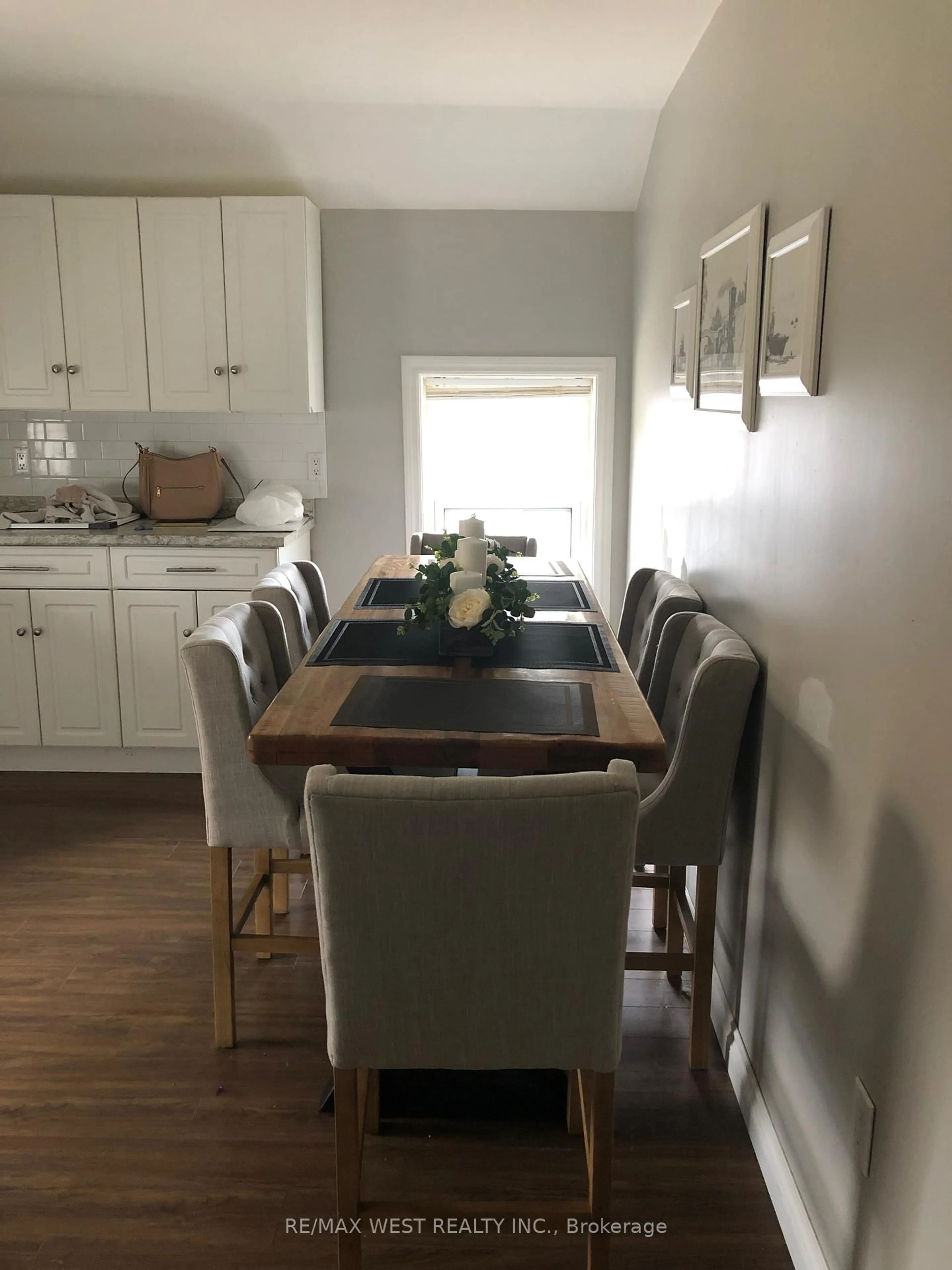 Dining room, wood/laminate floor for 182 12th St, Hanover Ontario N4N 1T8