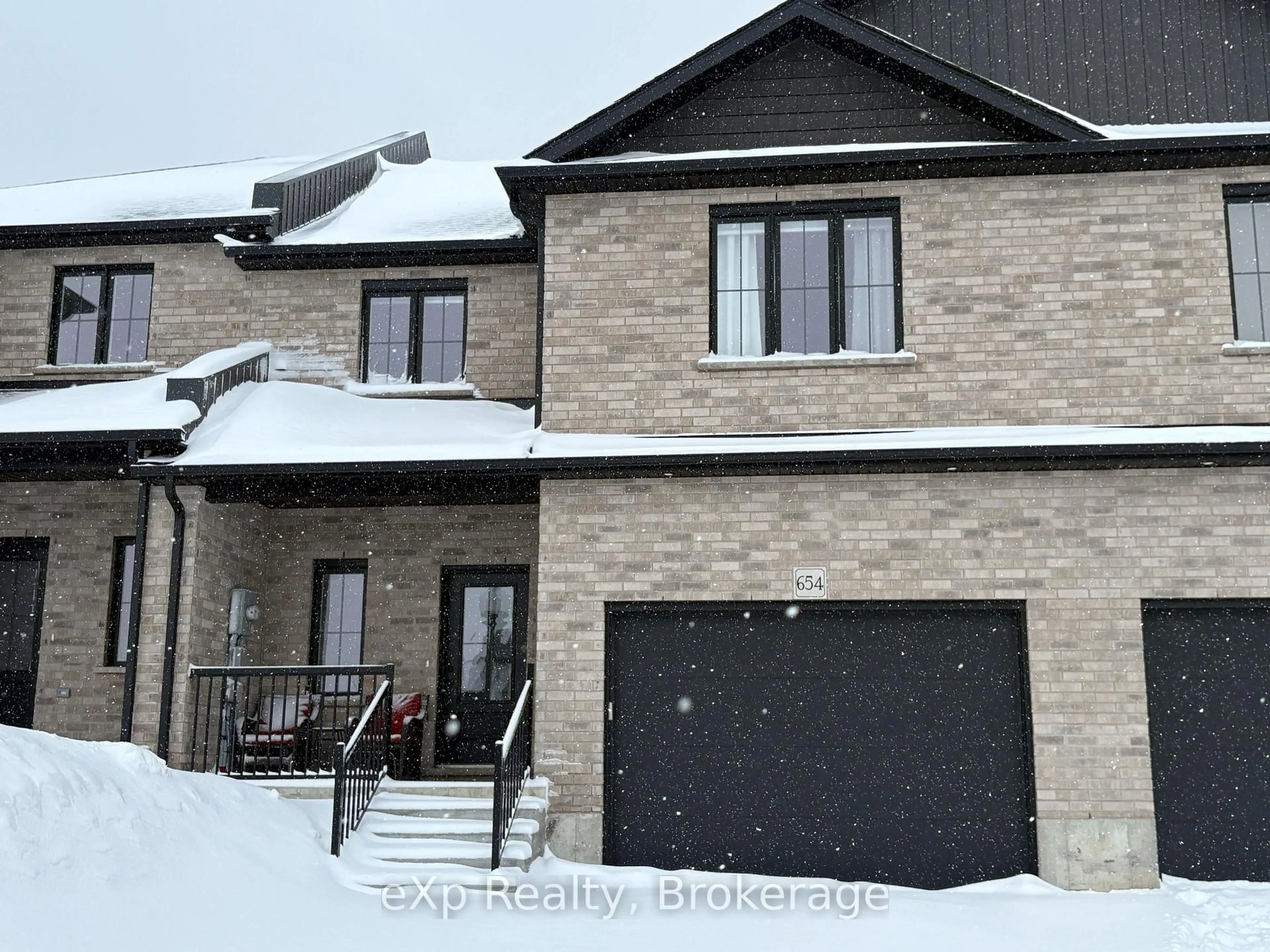 Home with brick exterior material, street for 654 Wray Ave, North Perth Ontario N4W 3K9