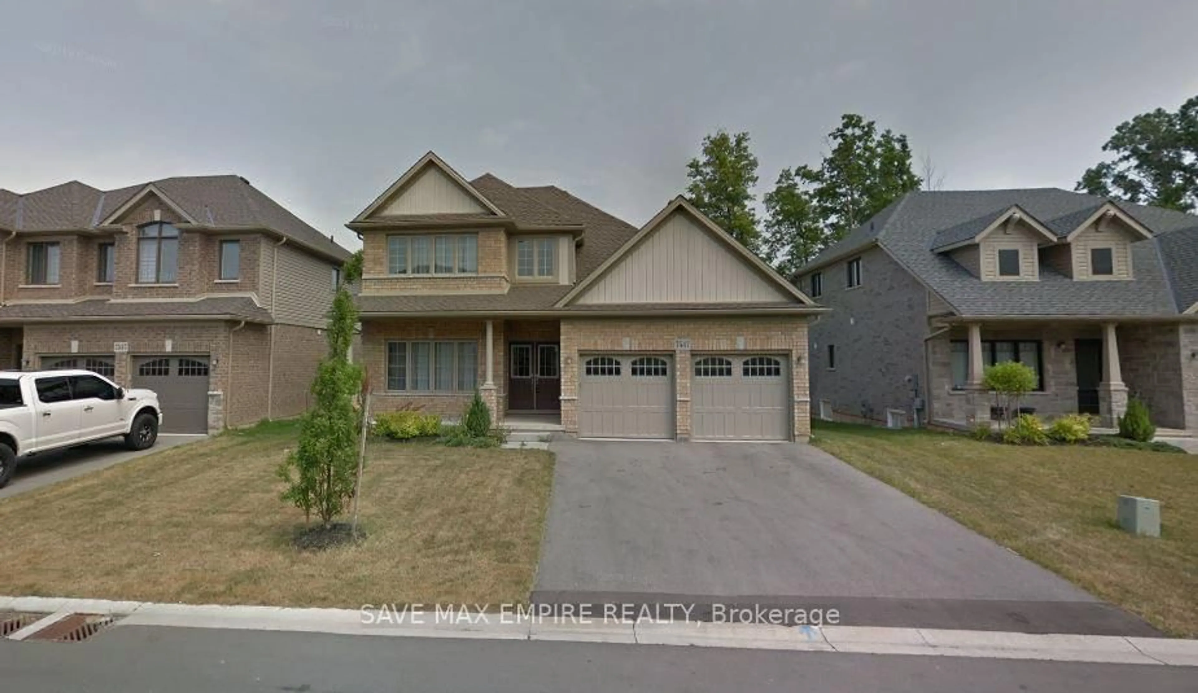 Home with brick exterior material, street for 7547 Lionshead Ave, Niagara Falls Ontario L2G 0A6
