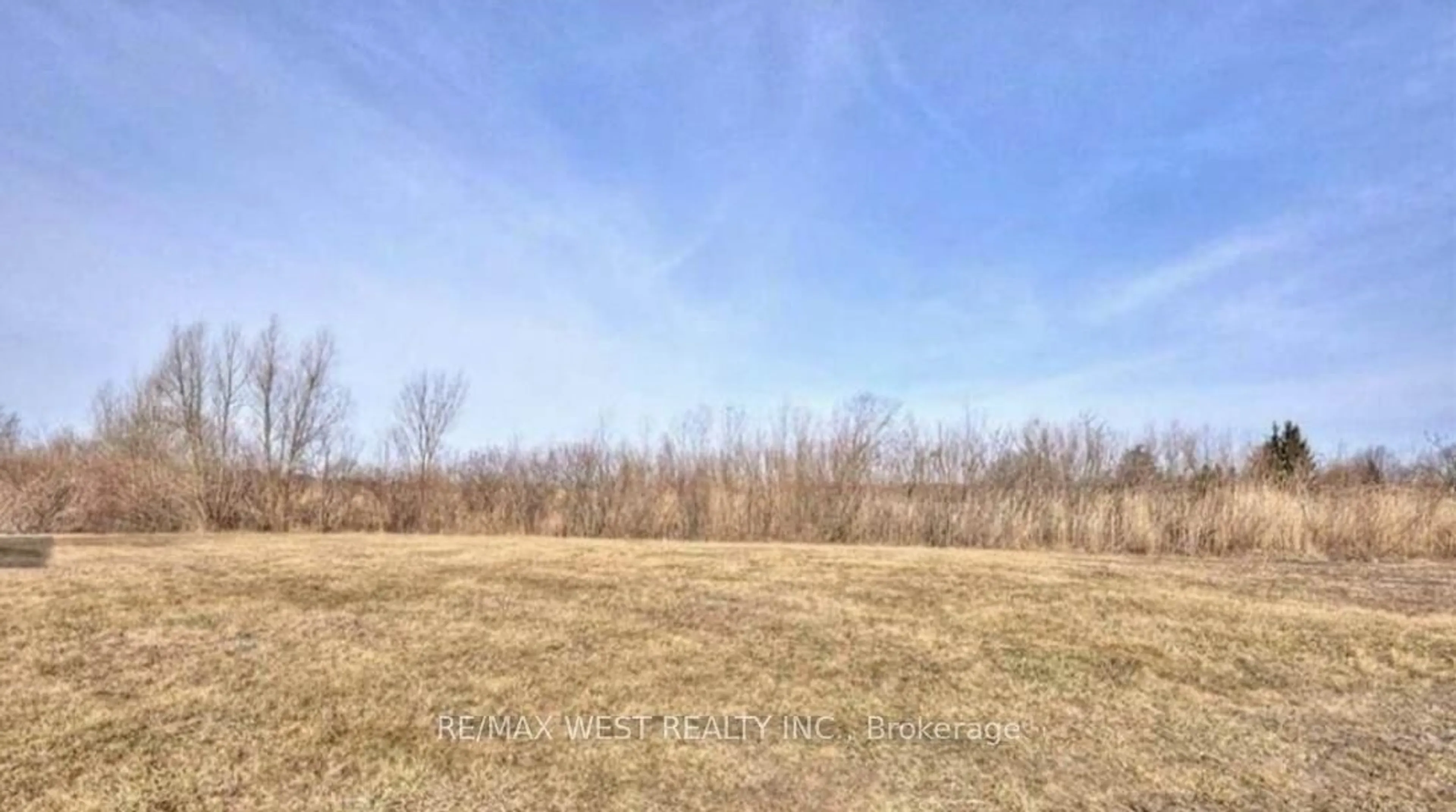 Blurry image for 6 Heron Pointe, Port Colborne Ontario L3K 6A9