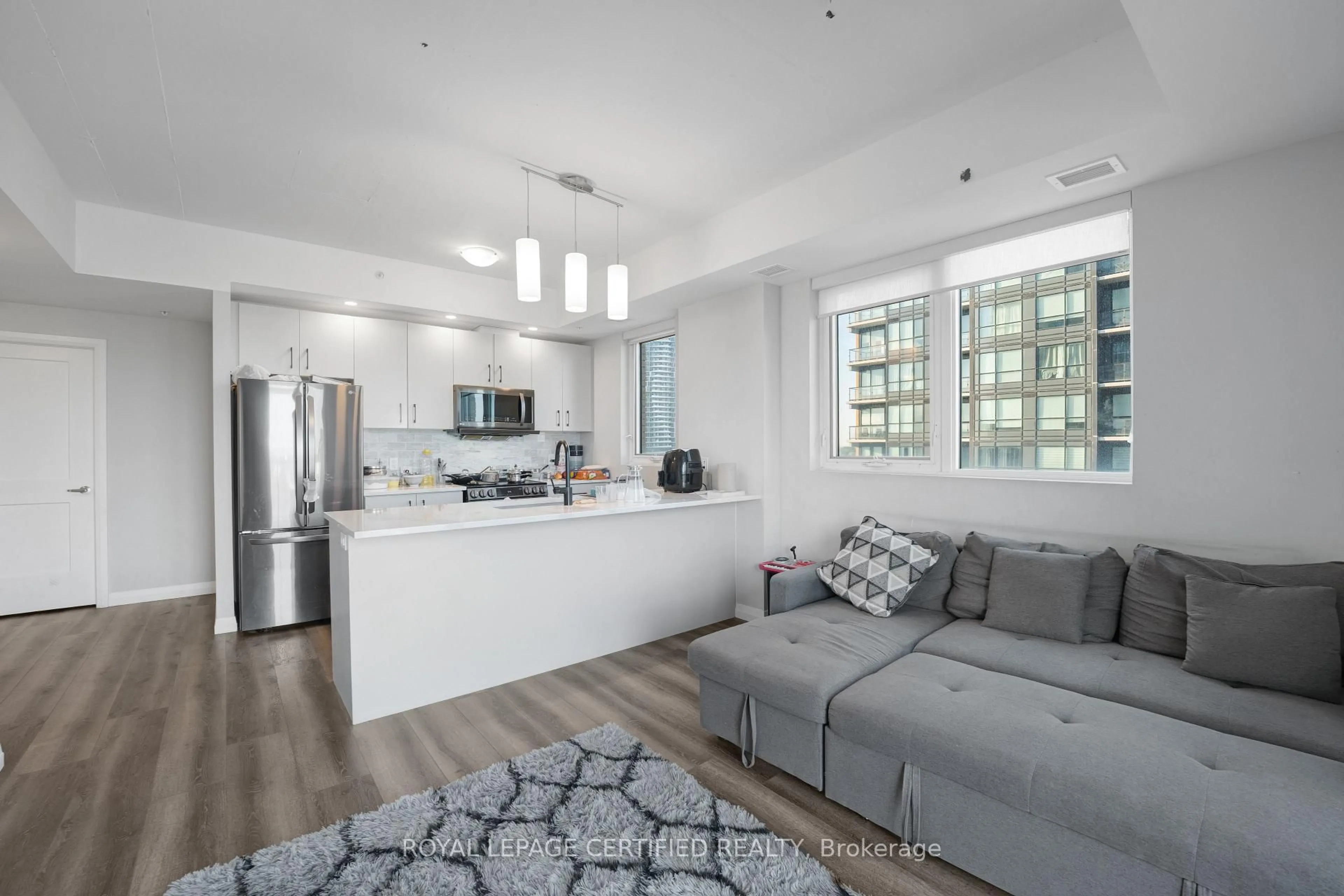 Open concept kitchen, unknown for 108 Garment St #1502, Kitchener Ontario N2G 0E2