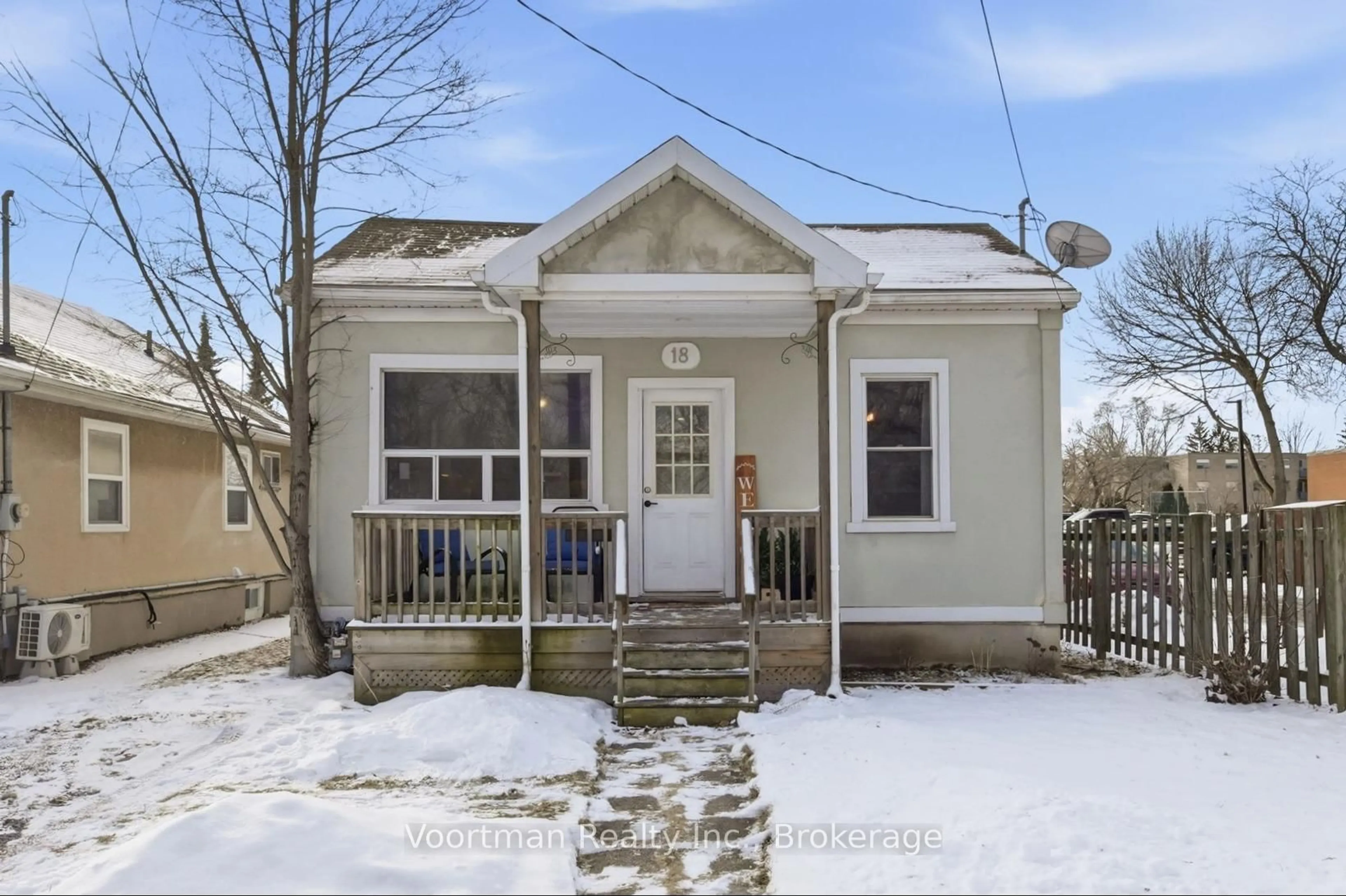 Unknown for 18 Capner St, St. Catharines Ontario L2P 2K3