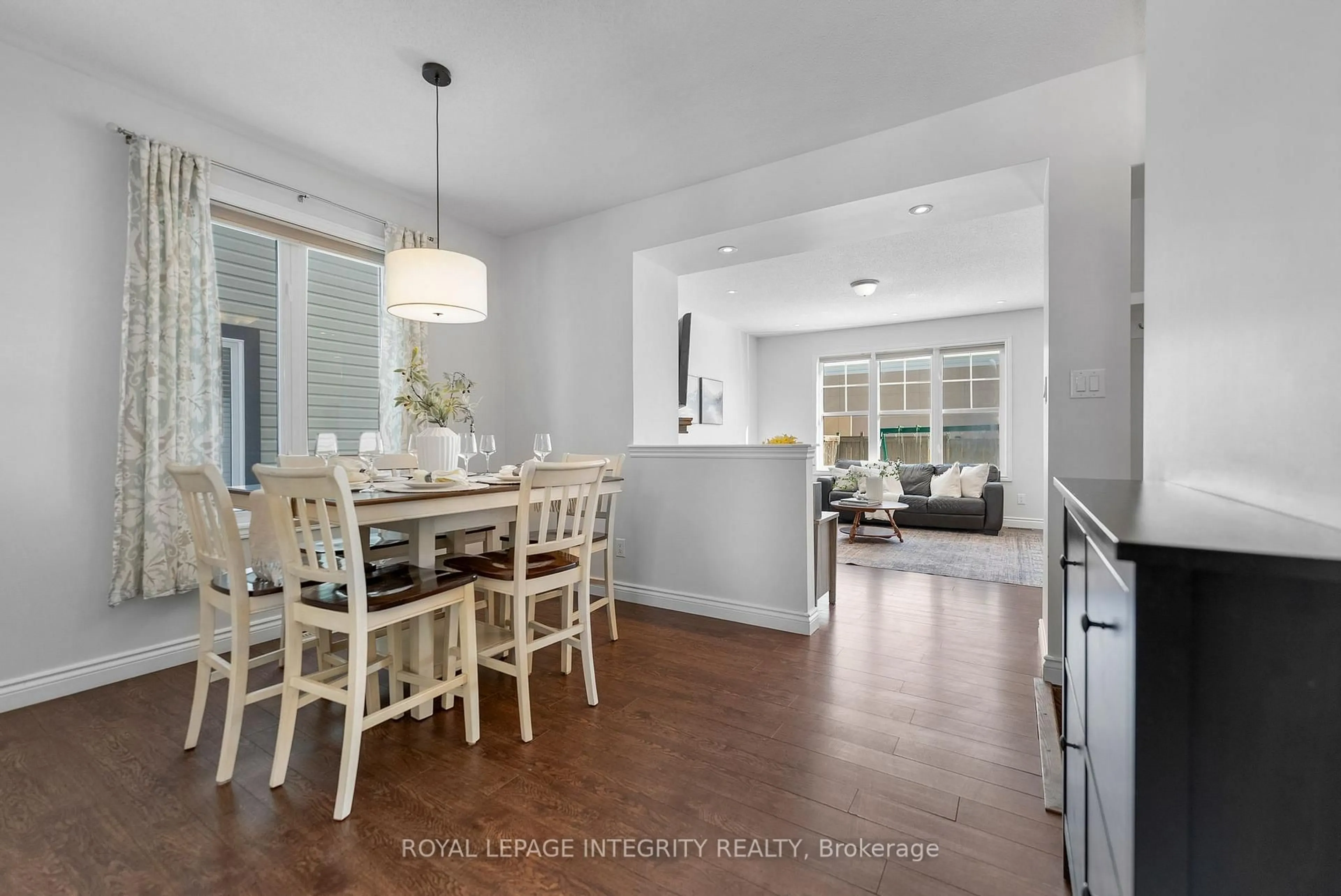 Open concept kitchen, unknown for 347 Gallantry Way, Ottawa Ontario K2S 0R1