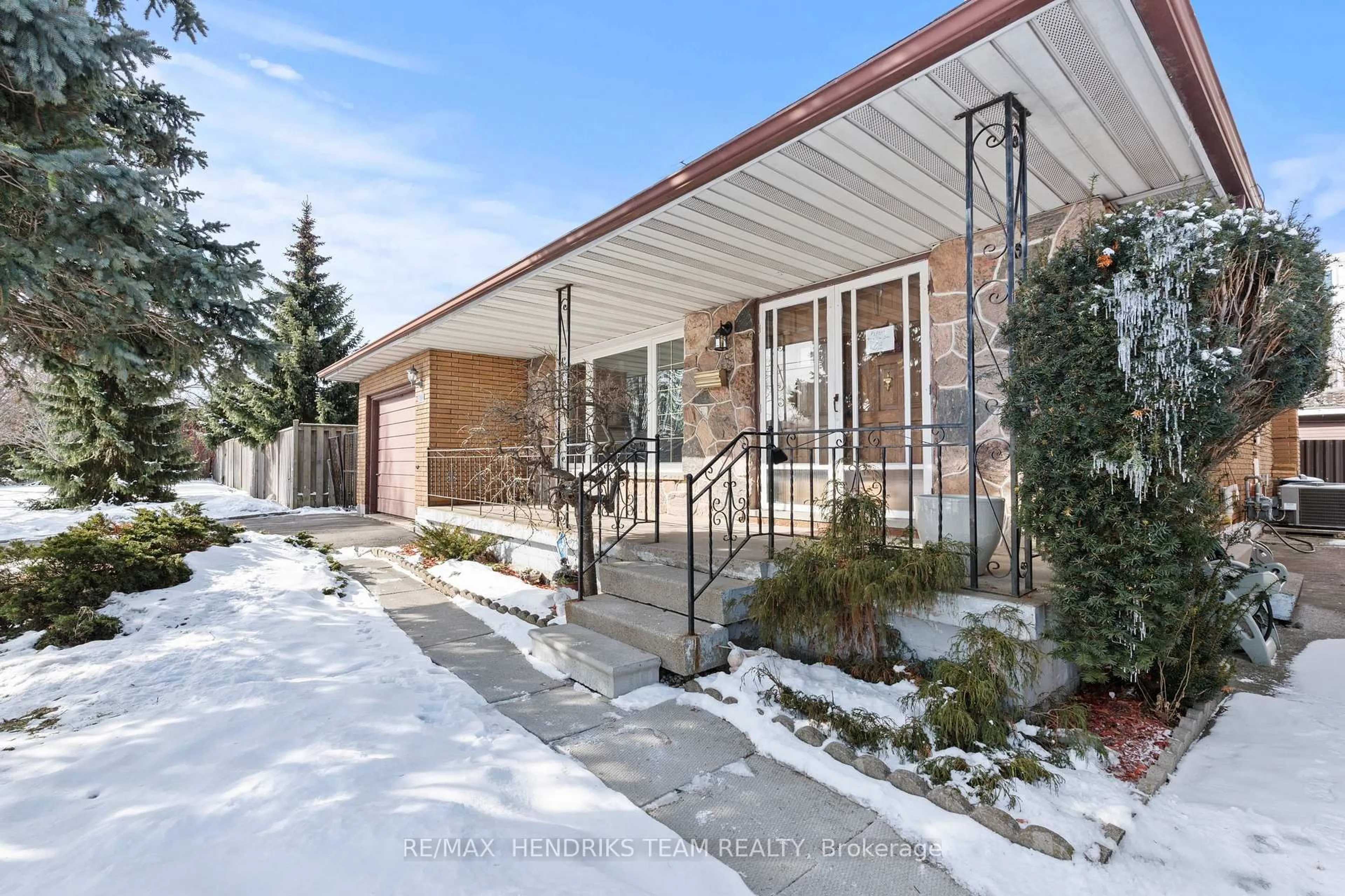 Home with brick exterior material, street for 94 Victor Blvd, Hamilton Ontario L9A 2V4