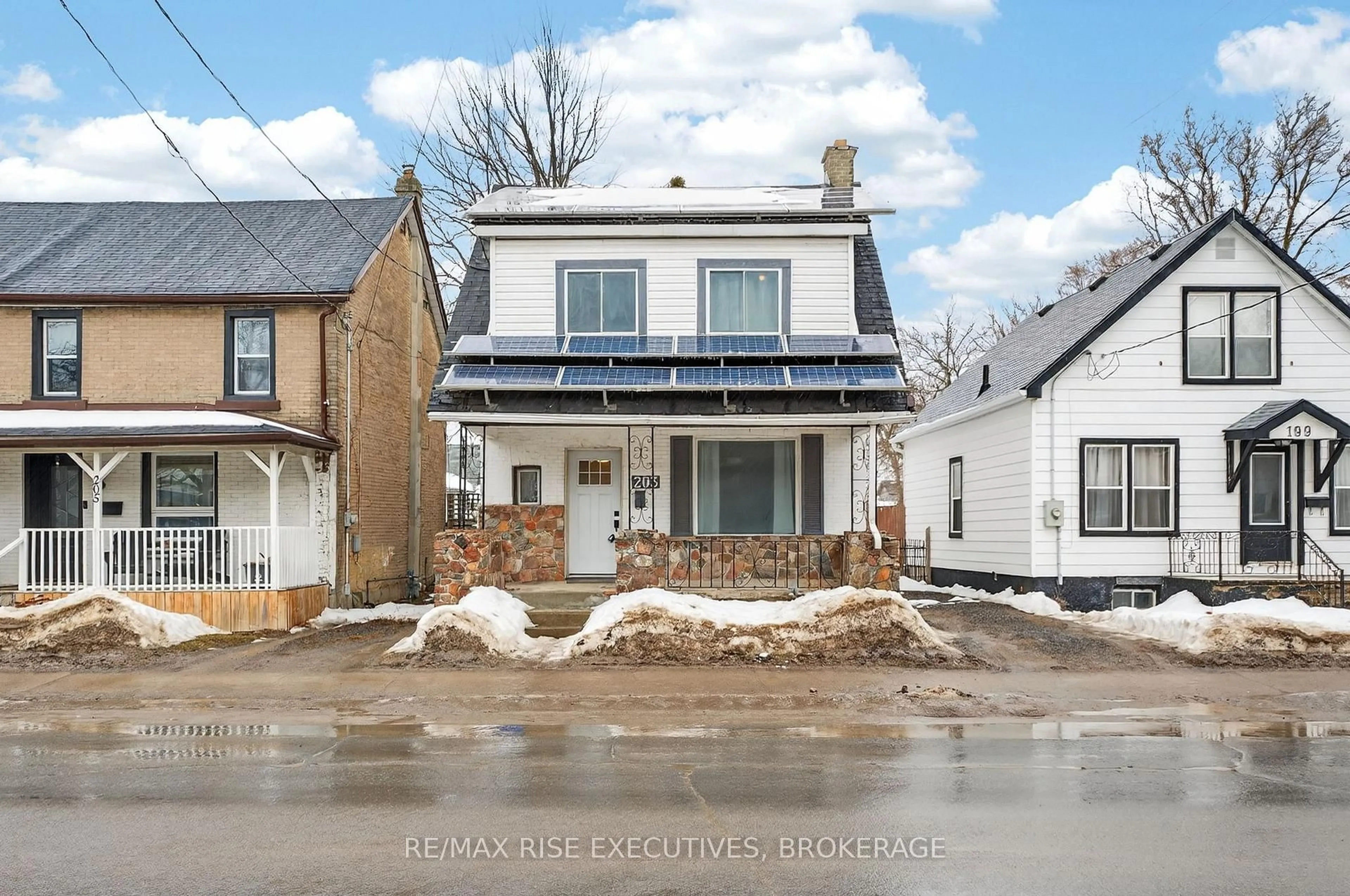 Home with brick exterior material, street for 203 Concession St, Kingston Ontario K7K 2B4
