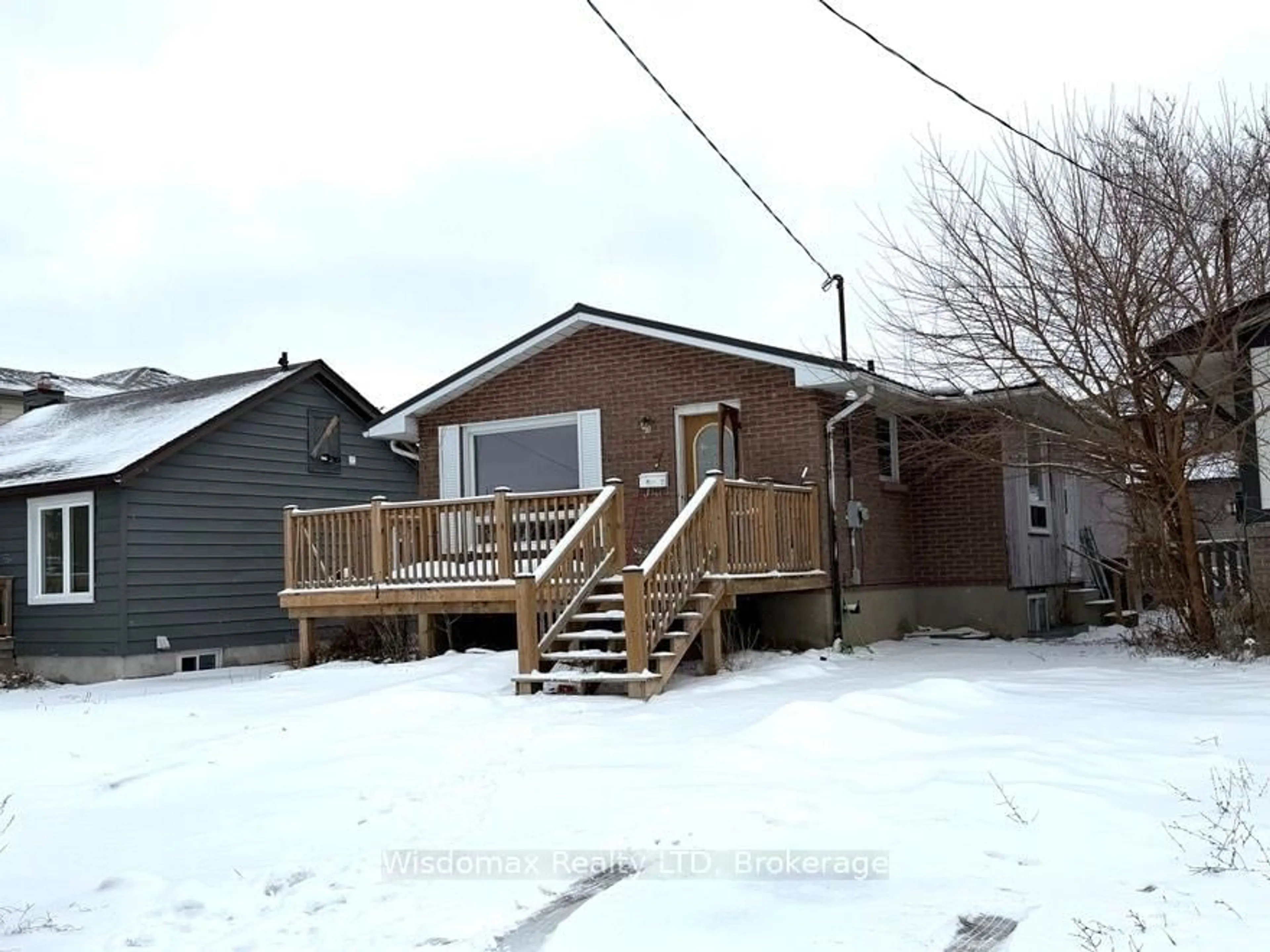 Unknown for 7 KIRK St, St. Catharines Ontario L2S 1B8