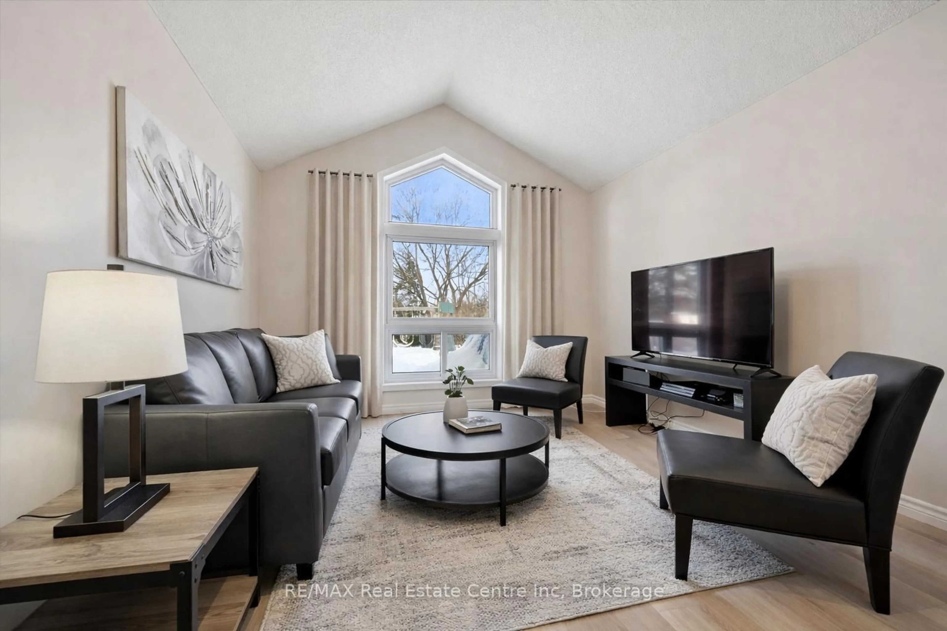 Living room with furniture, unknown for 42 Tara Cres, Kitchener Ontario N2E 3K9