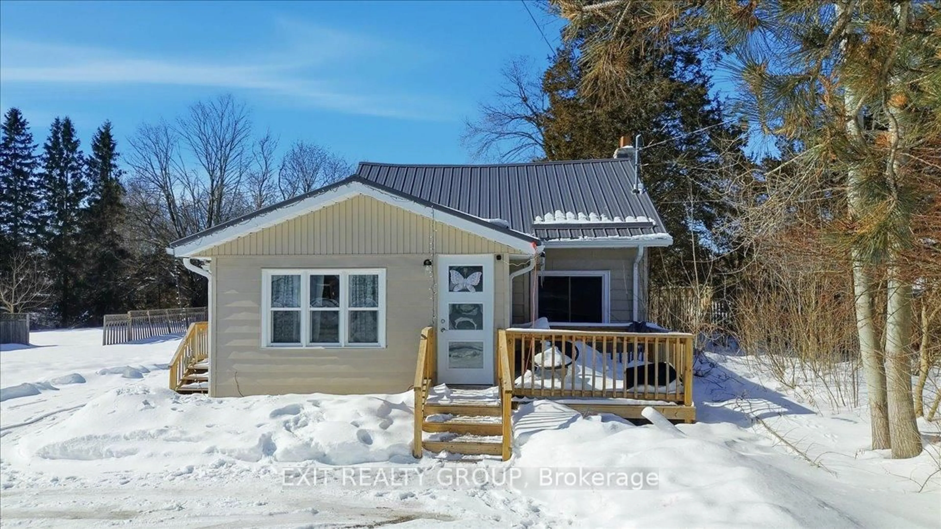 Home with vinyl exterior material, street for 22166 Loyalist Pkwy, Quinte West Ontario K0K 1L0