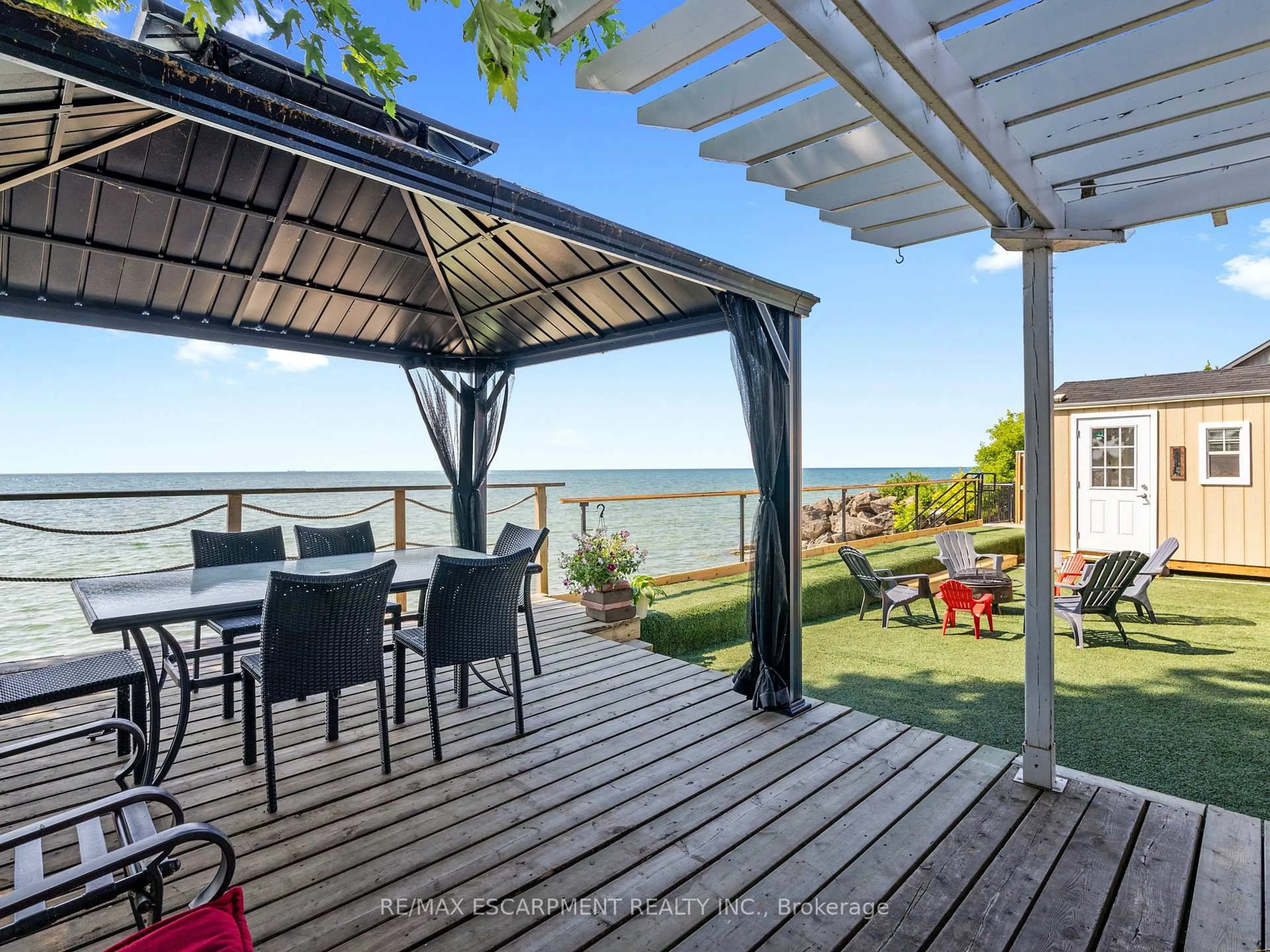 Patio, water/lake/river/ocean view for 2712 NORTH SHORE Dr, Haldimand Ontario N0A 1K0