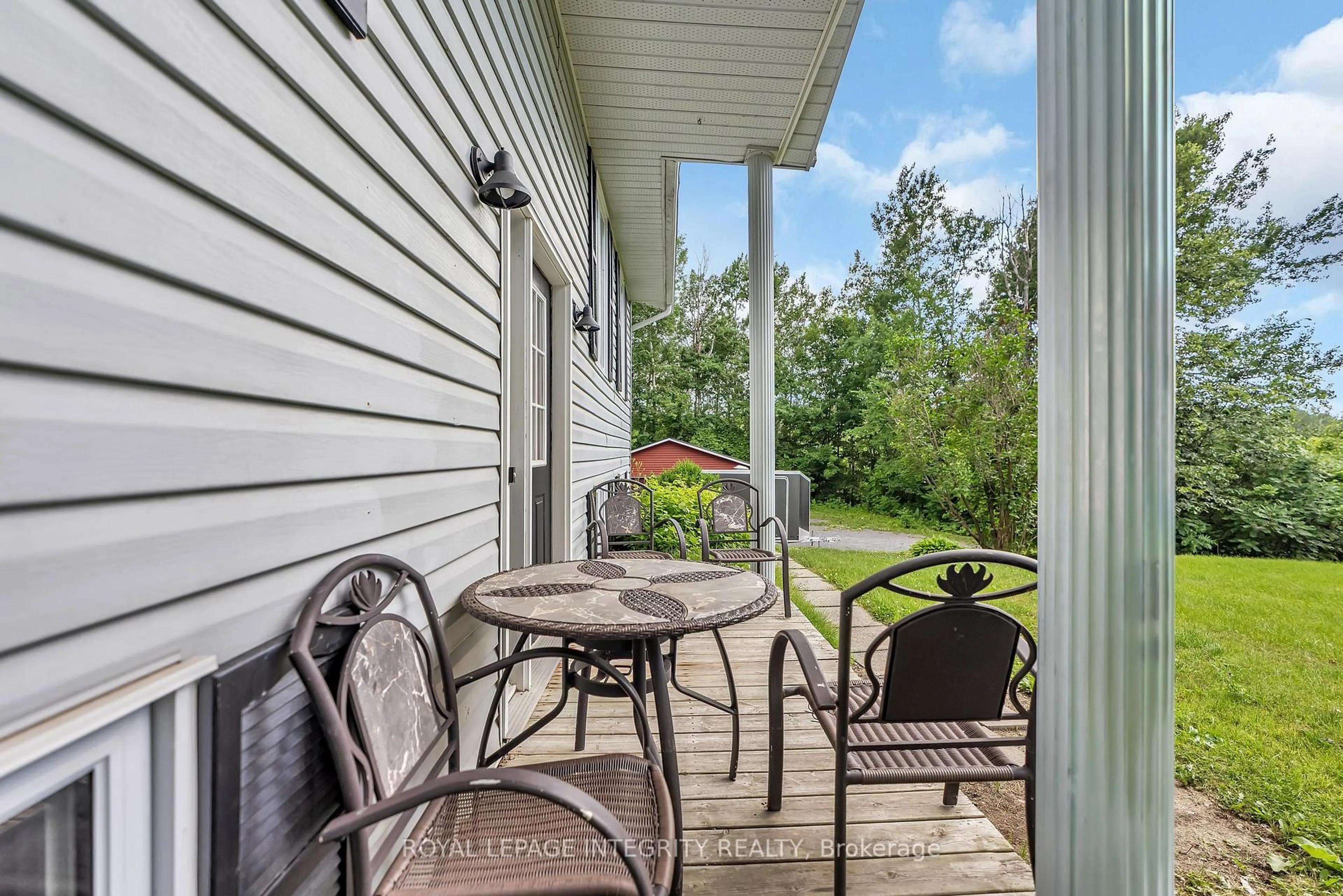 Patio, water/lake/river/ocean view for 17372 Cameron Rd, South Stormont Ontario K0C 2A0