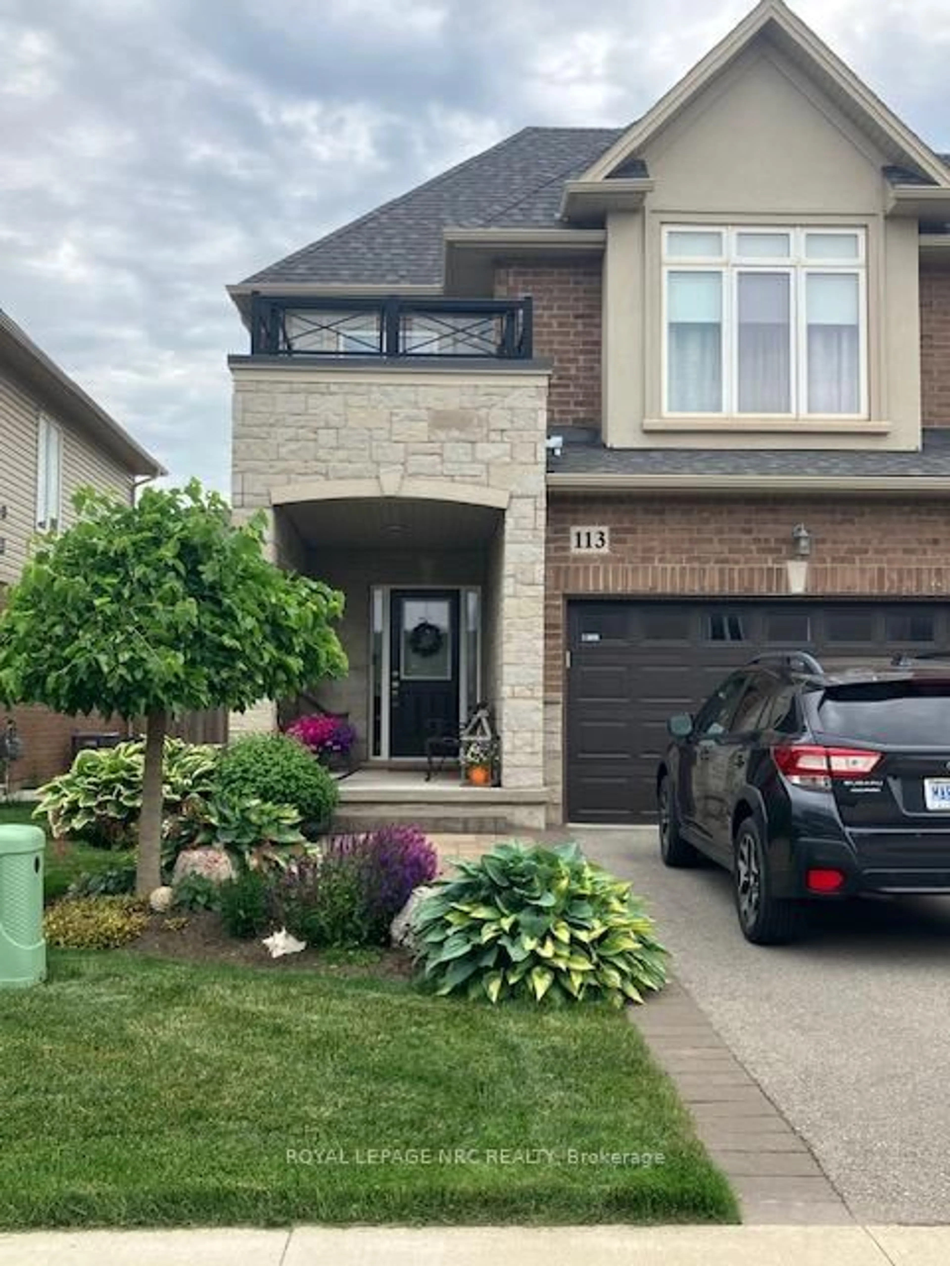 Home with brick exterior material, street for 113 Sonoma Lane, Hamilton Ontario L8E 0J8