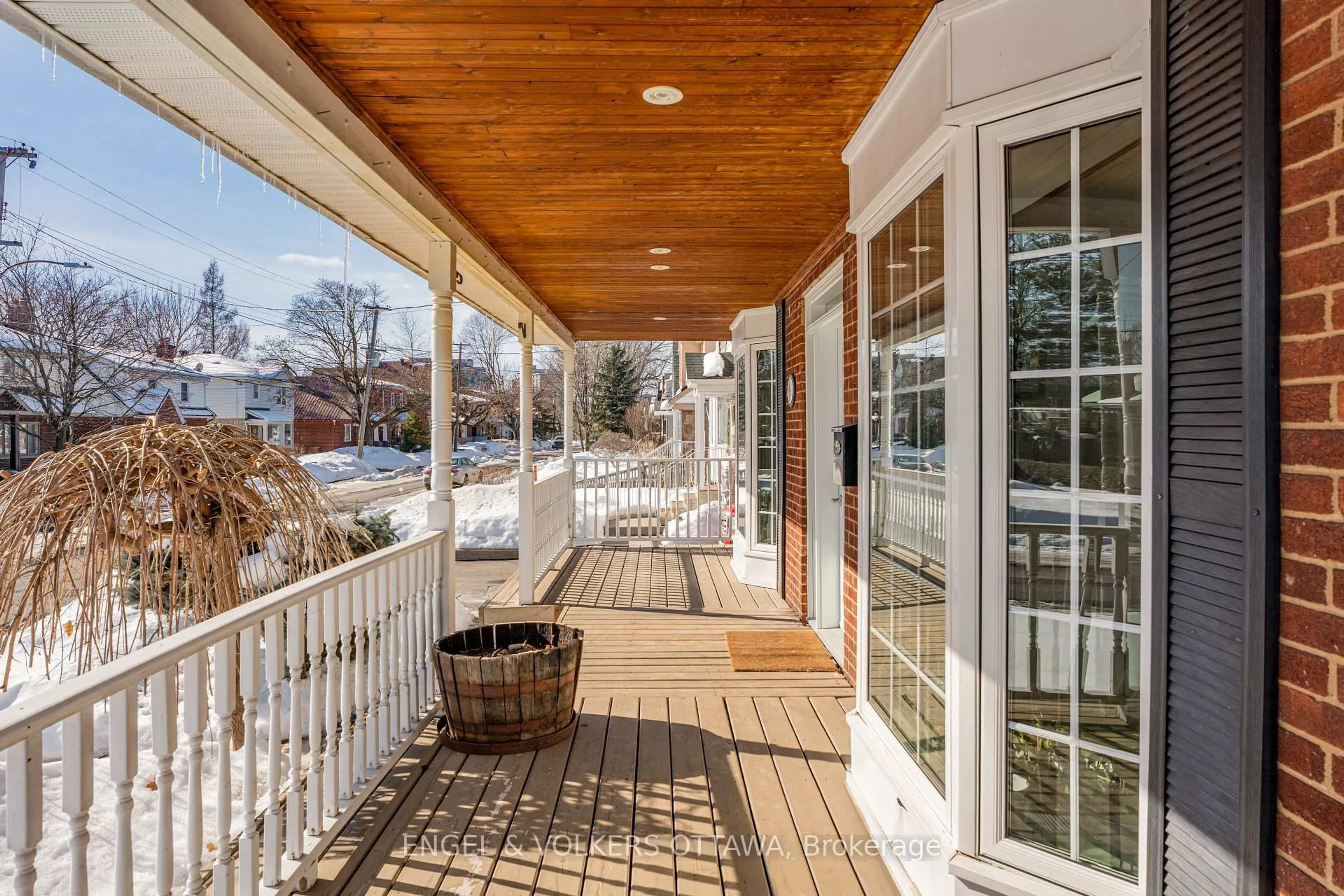 Patio, water/lake/river/ocean view for 99 GLYNN Ave, Ottawa Ontario K1K 1S7