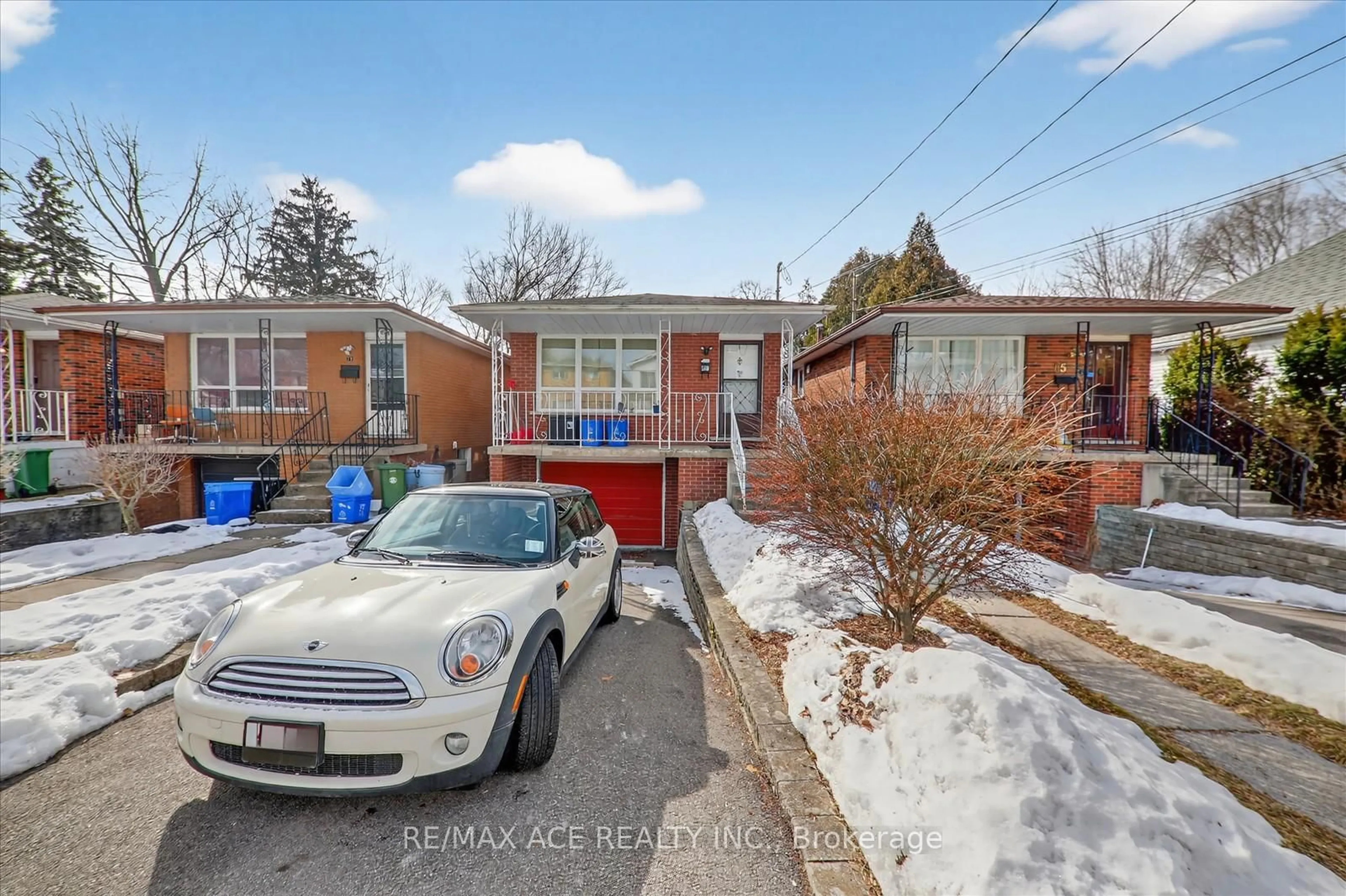 Home with brick exterior material, street for 83 Ward Ave, Hamilton Ontario L8S 2E8