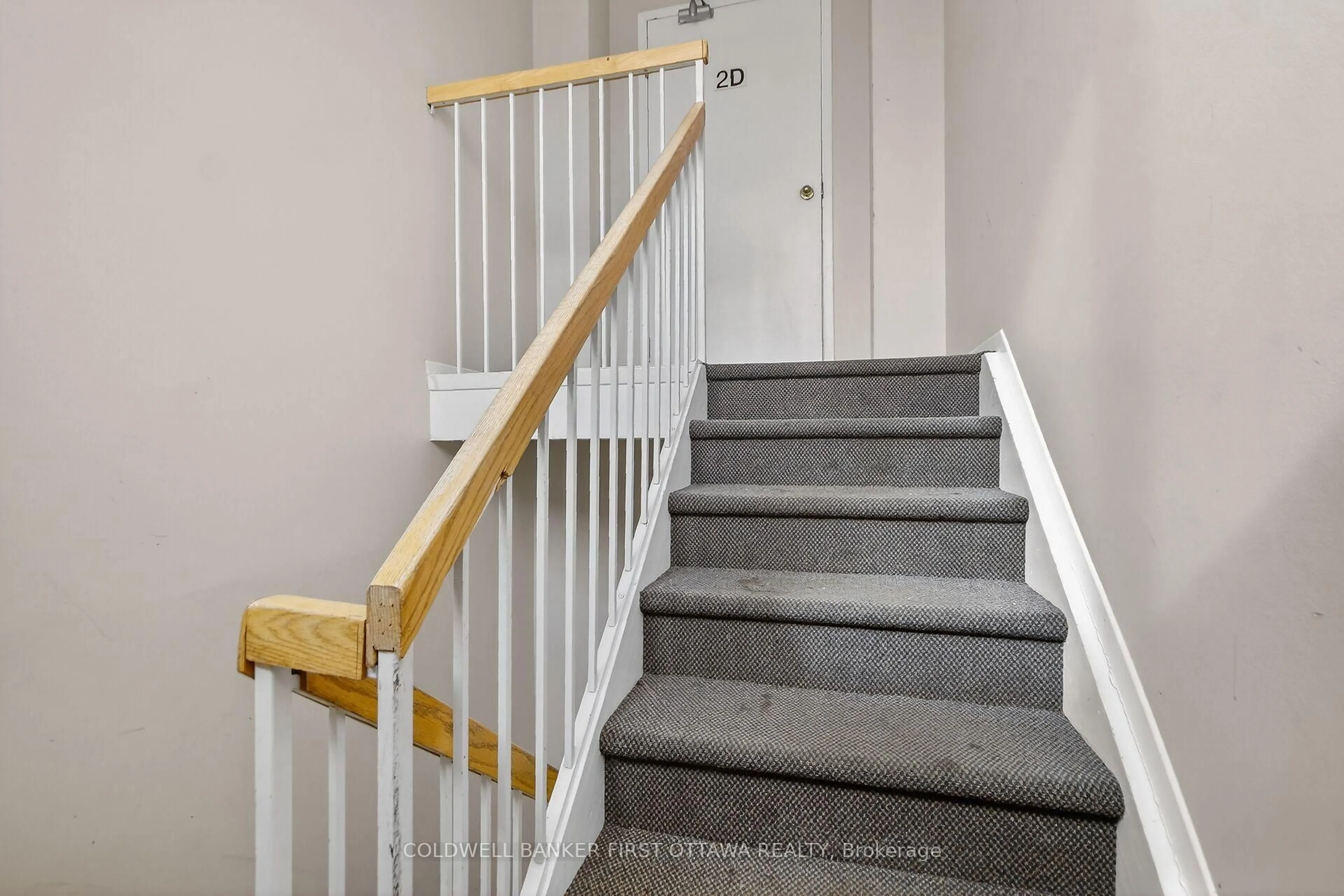 Stairs for 24 Town Line #208, Carleton Place Ontario K7C 4B6