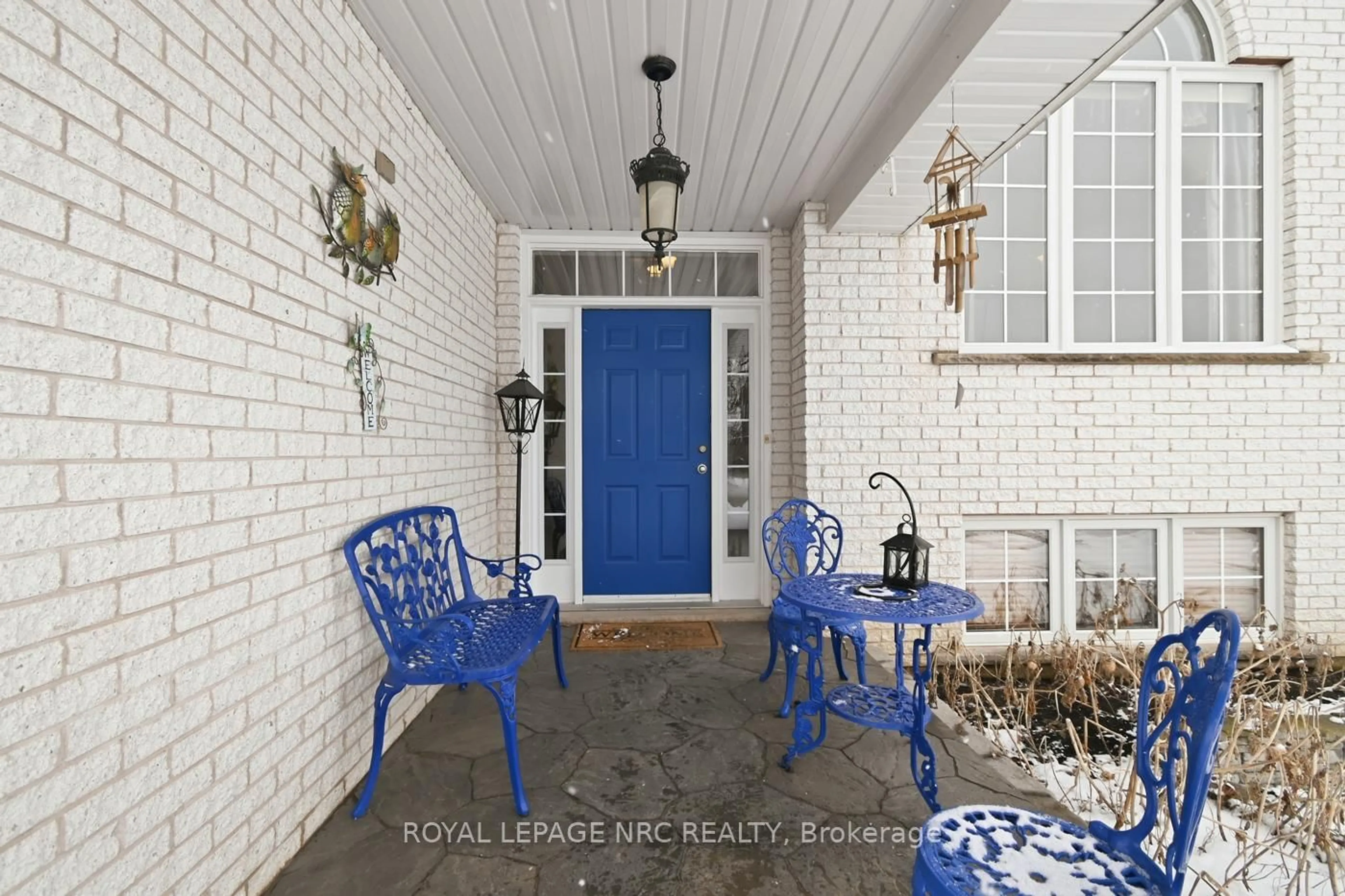 Patio, street for 225 Colbeck Dr, Welland Ontario L3C 7M3