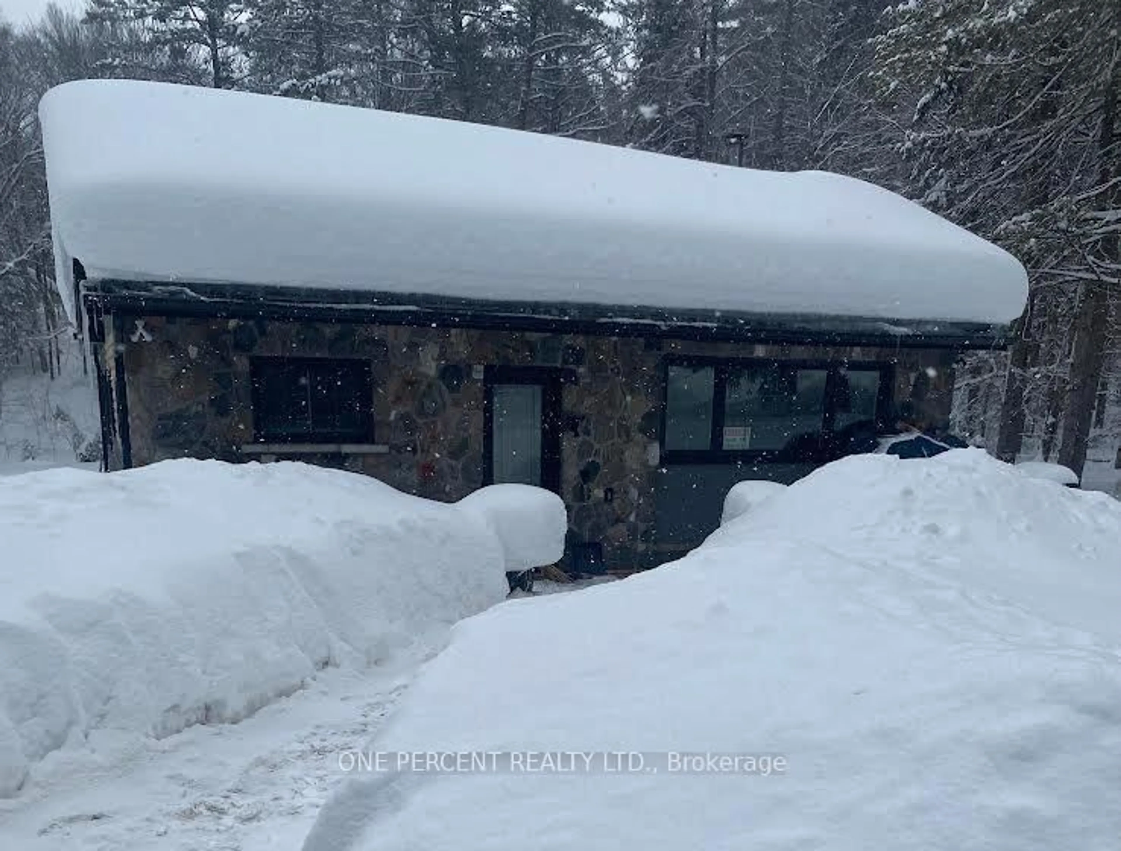 Unknown for 2551 Yearley Rd, Huntsville Ontario P0B 1M0