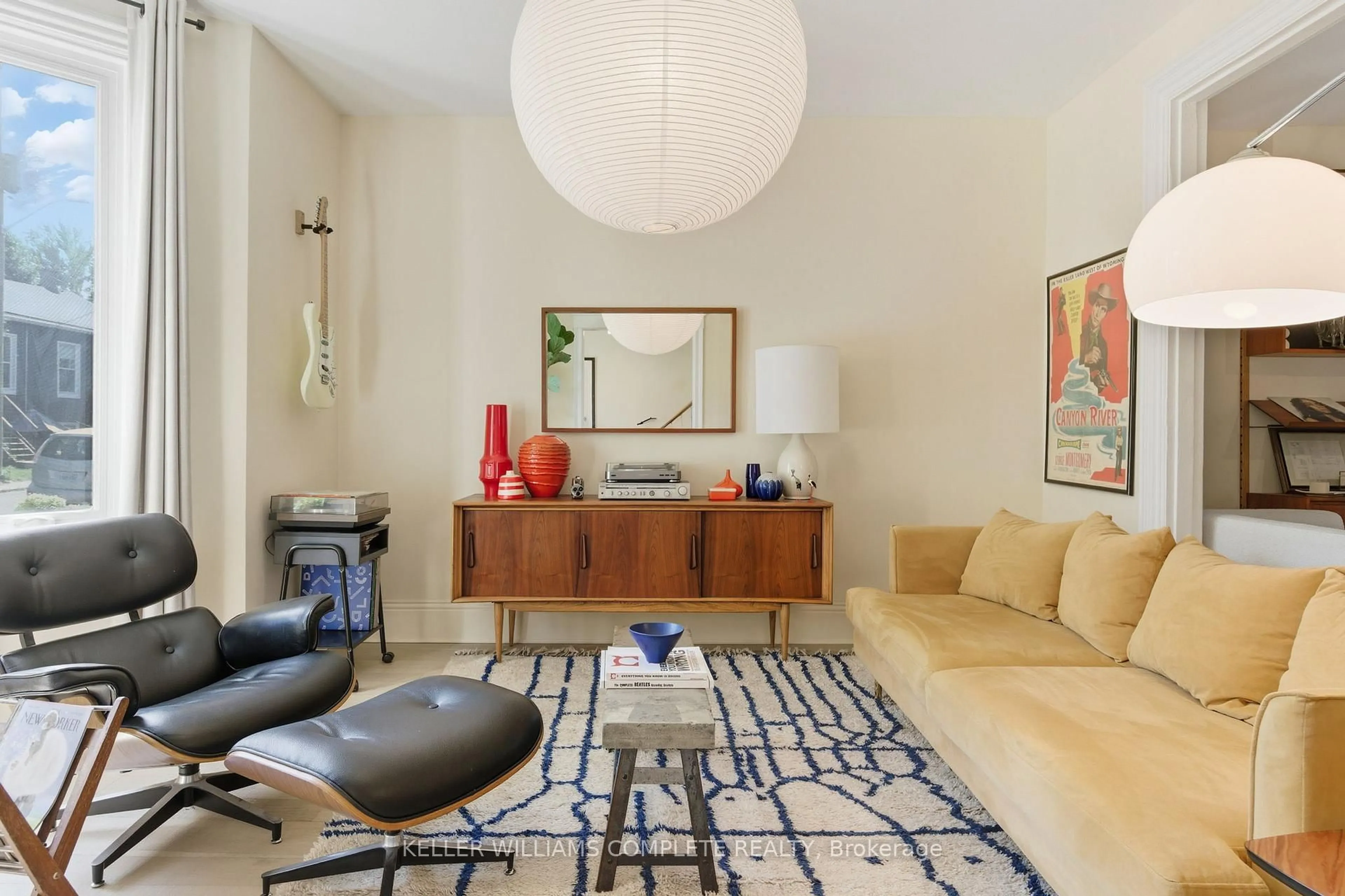 Living room with furniture, unknown for 48 Liberty St, Hamilton Ontario L8N 2N6