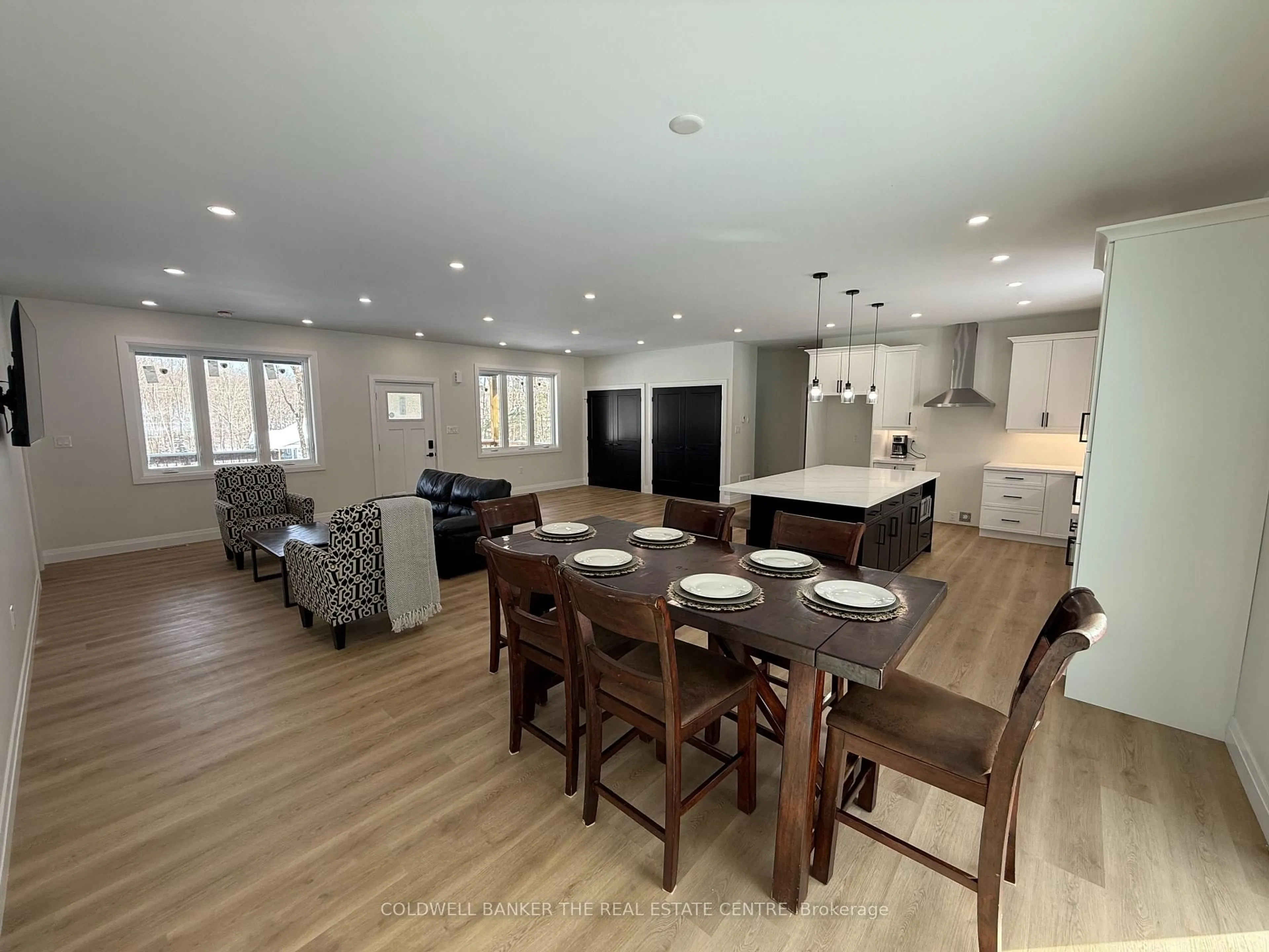 Open concept kitchen, wood/laminate floor for 16 Millies Way, Armour Ontario P0A 1C0