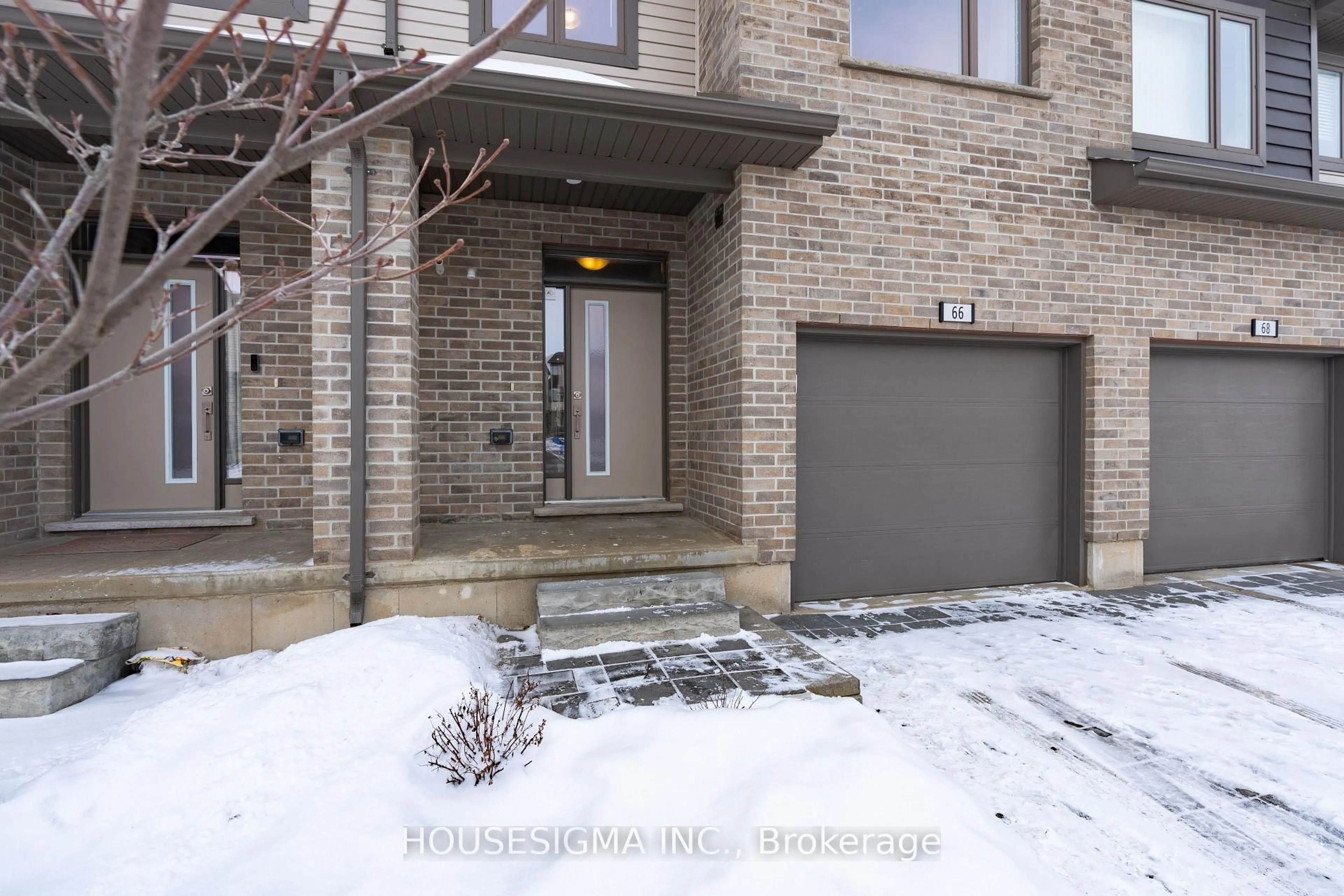 Unknown for 2070 Meadowgate Blvd #66, London South Ontario N6M 0H5