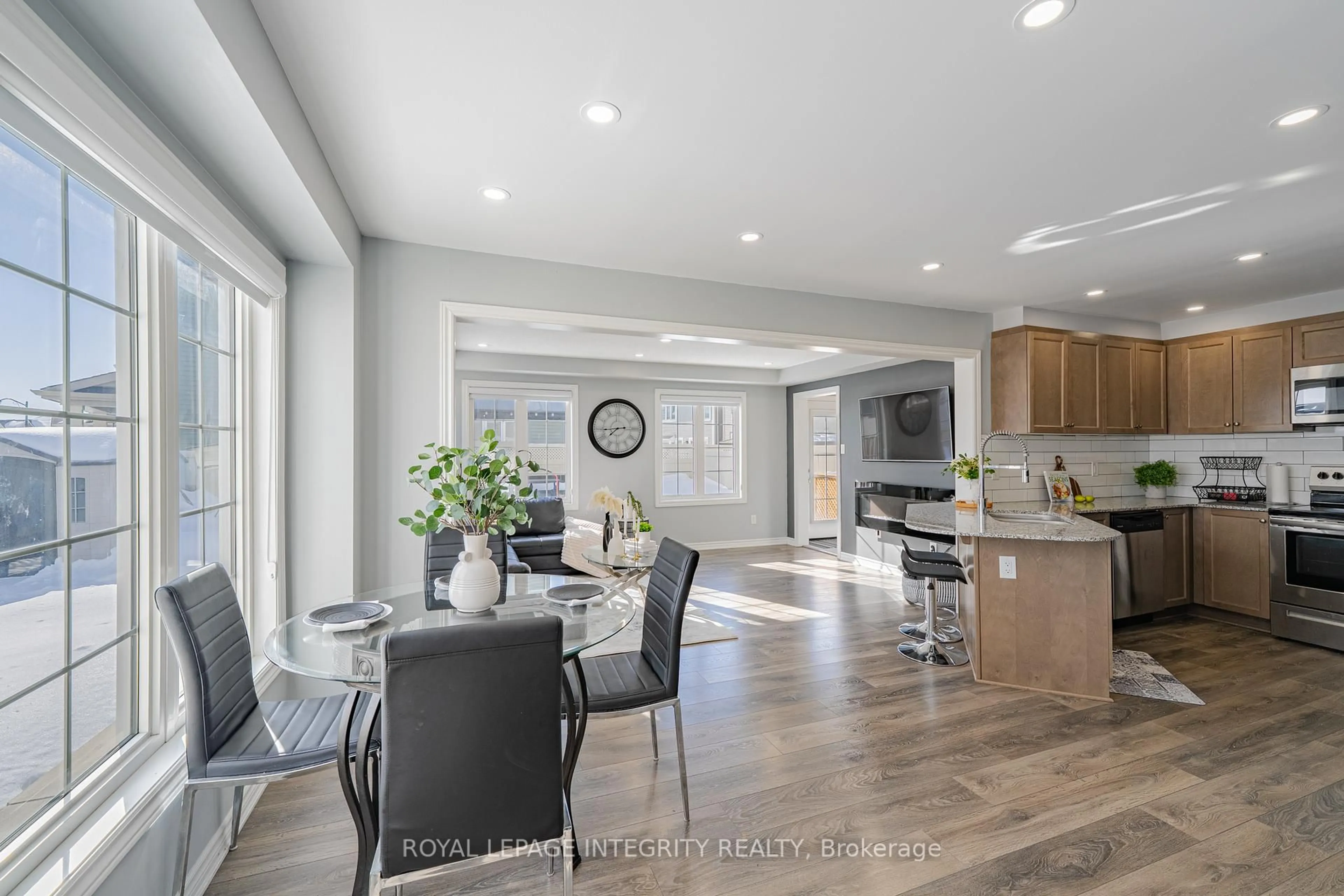 Open concept kitchen, unknown for 274 Brassy Minnow Cres, Ottawa Ontario K2J 6J9