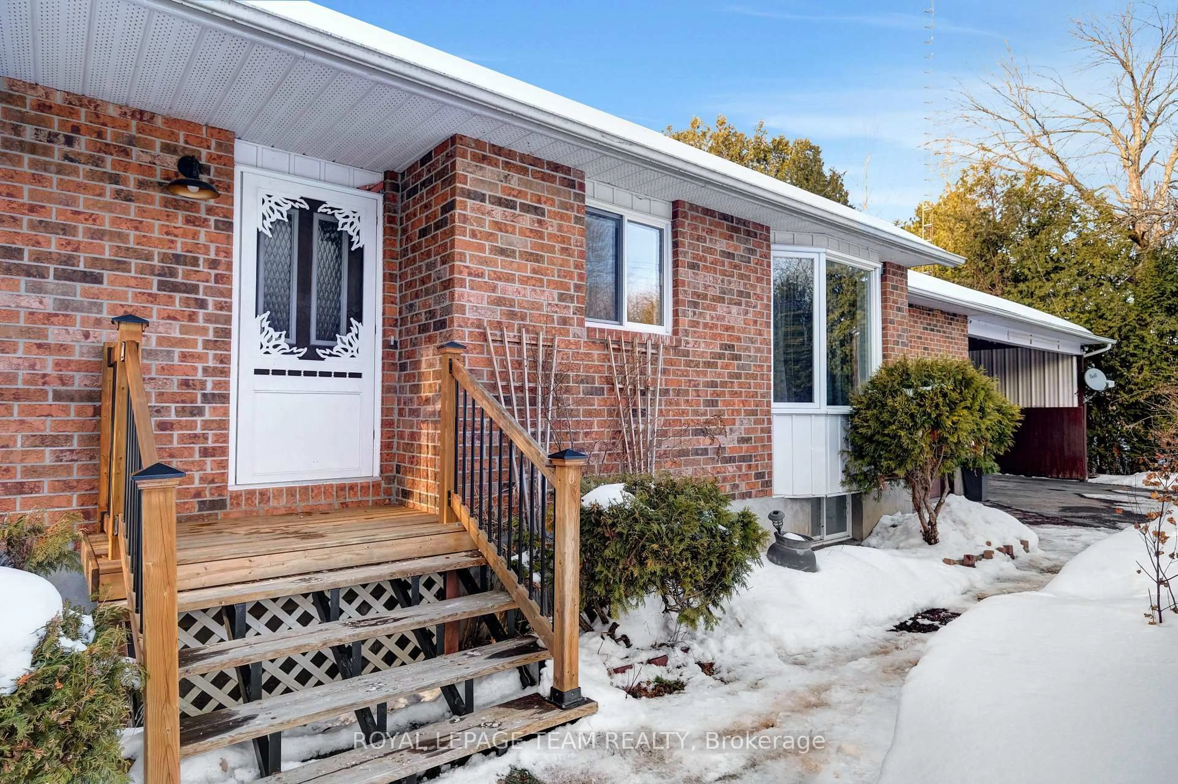 Home with brick exterior material, street for 13025 Mackenzie Rd, South Dundas Ontario K0C 1H0
