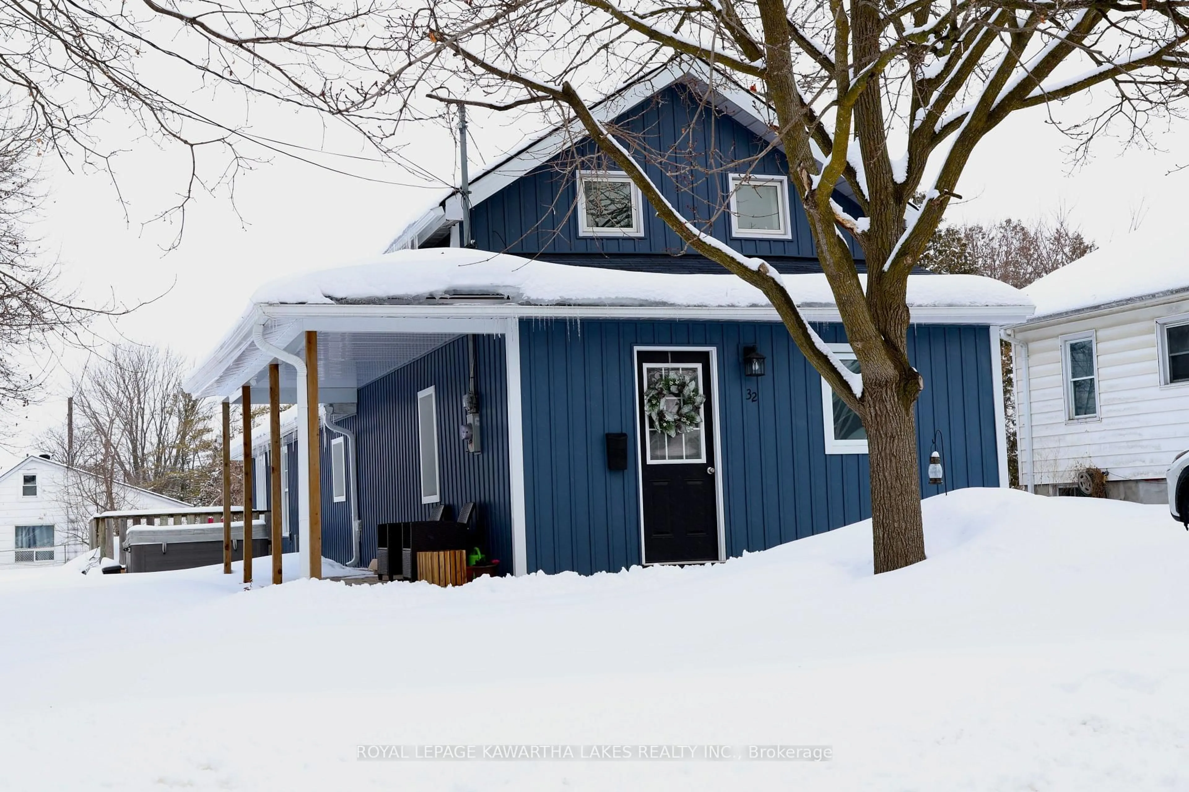 Shed for 32 Georgian St, Kawartha Lakes Ontario K9V 2E6