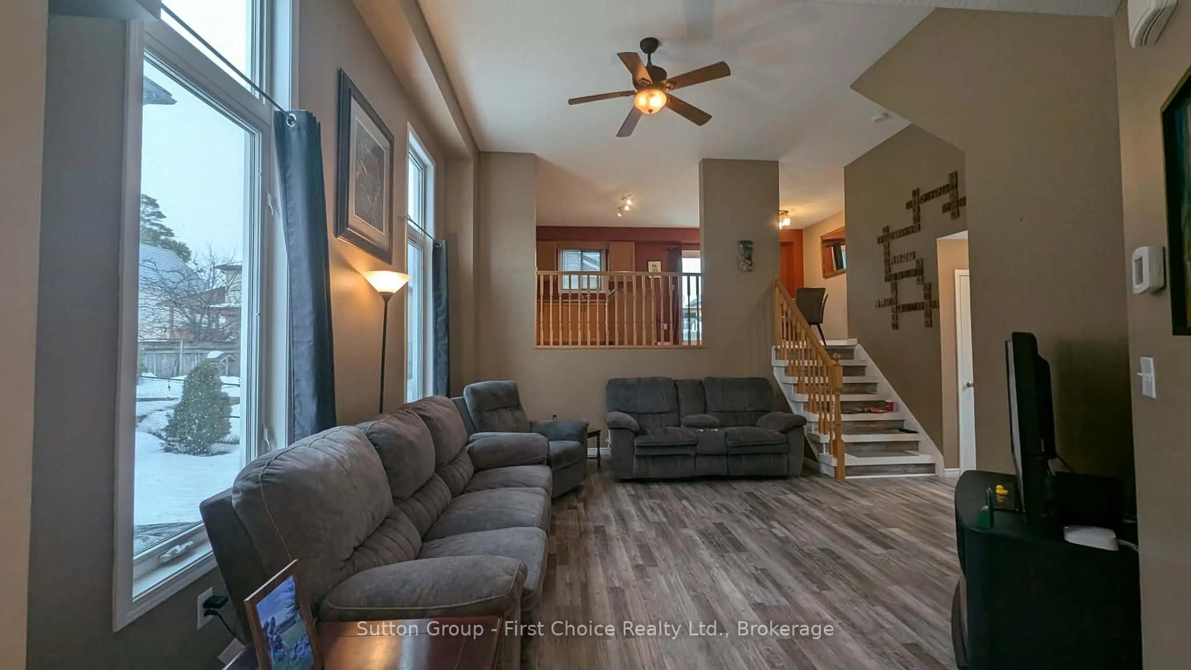 Living room with furniture, unknown for 670 Reid Cres, North Perth Ontario N4W 0A1