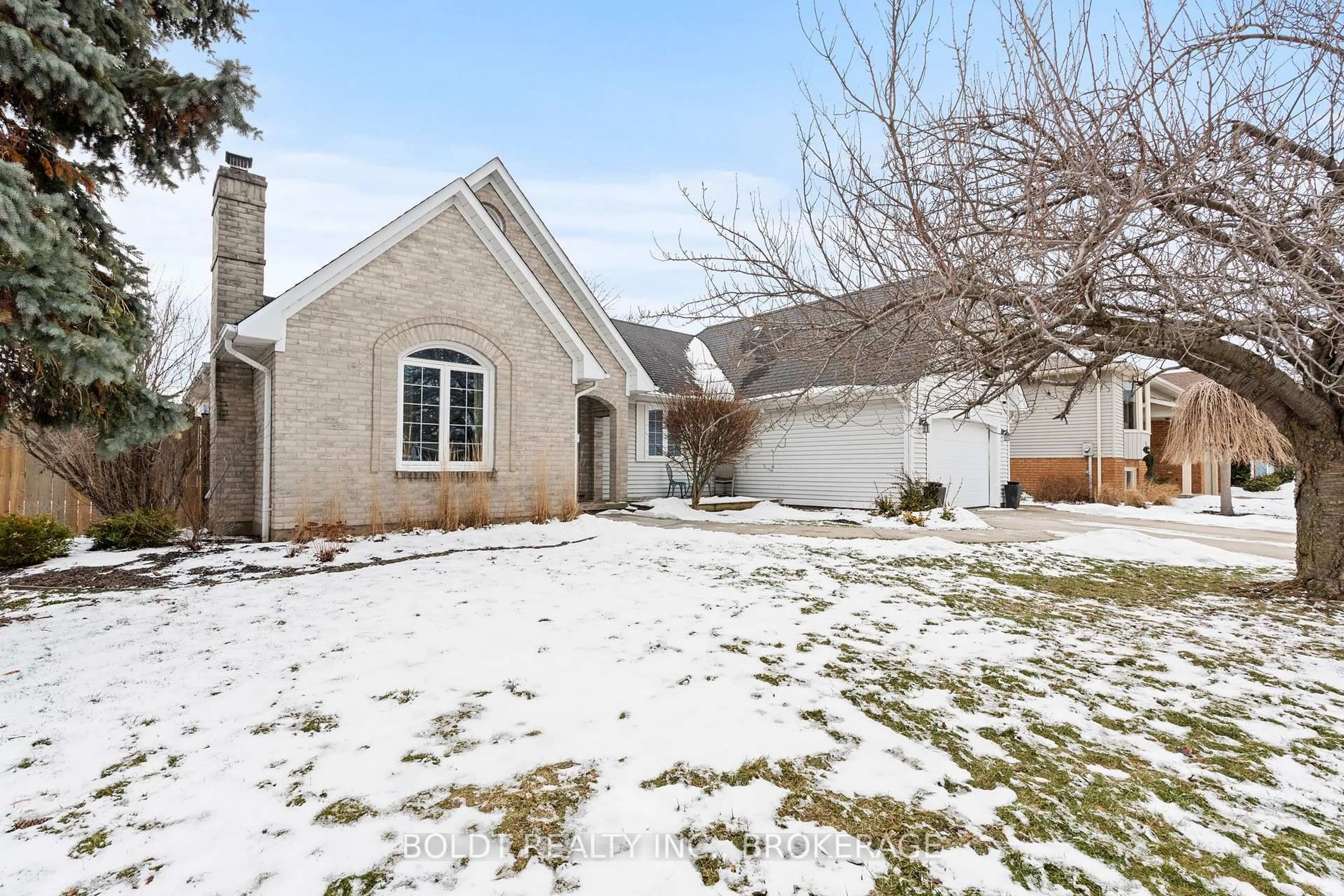 Unknown for 16 Stoney Brook Cres, St. Catharines Ontario L2S 3J3