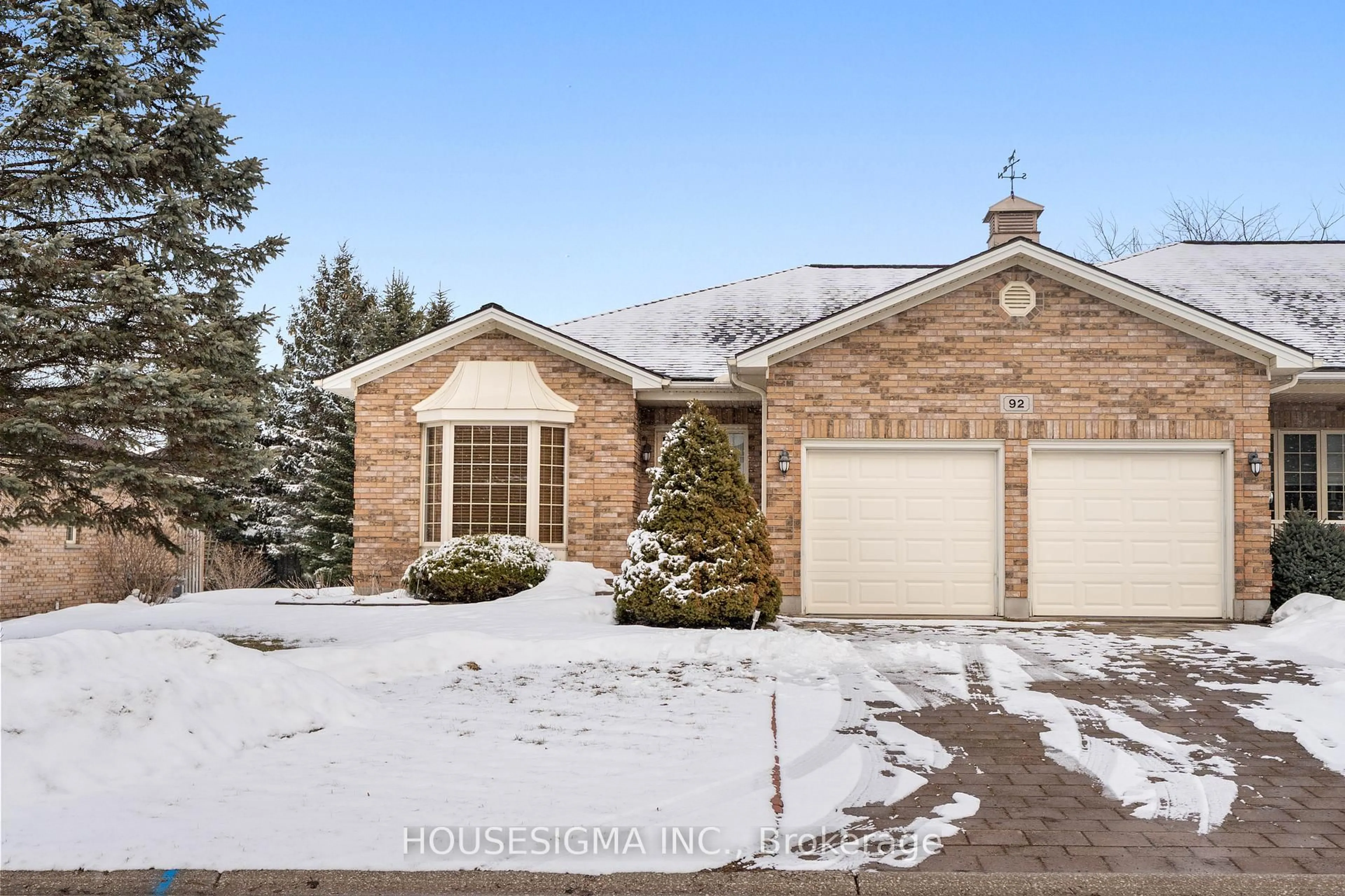 Home with brick exterior material, street for 92 Carleton Crt, Thames Centre Ontario N0L 1G2