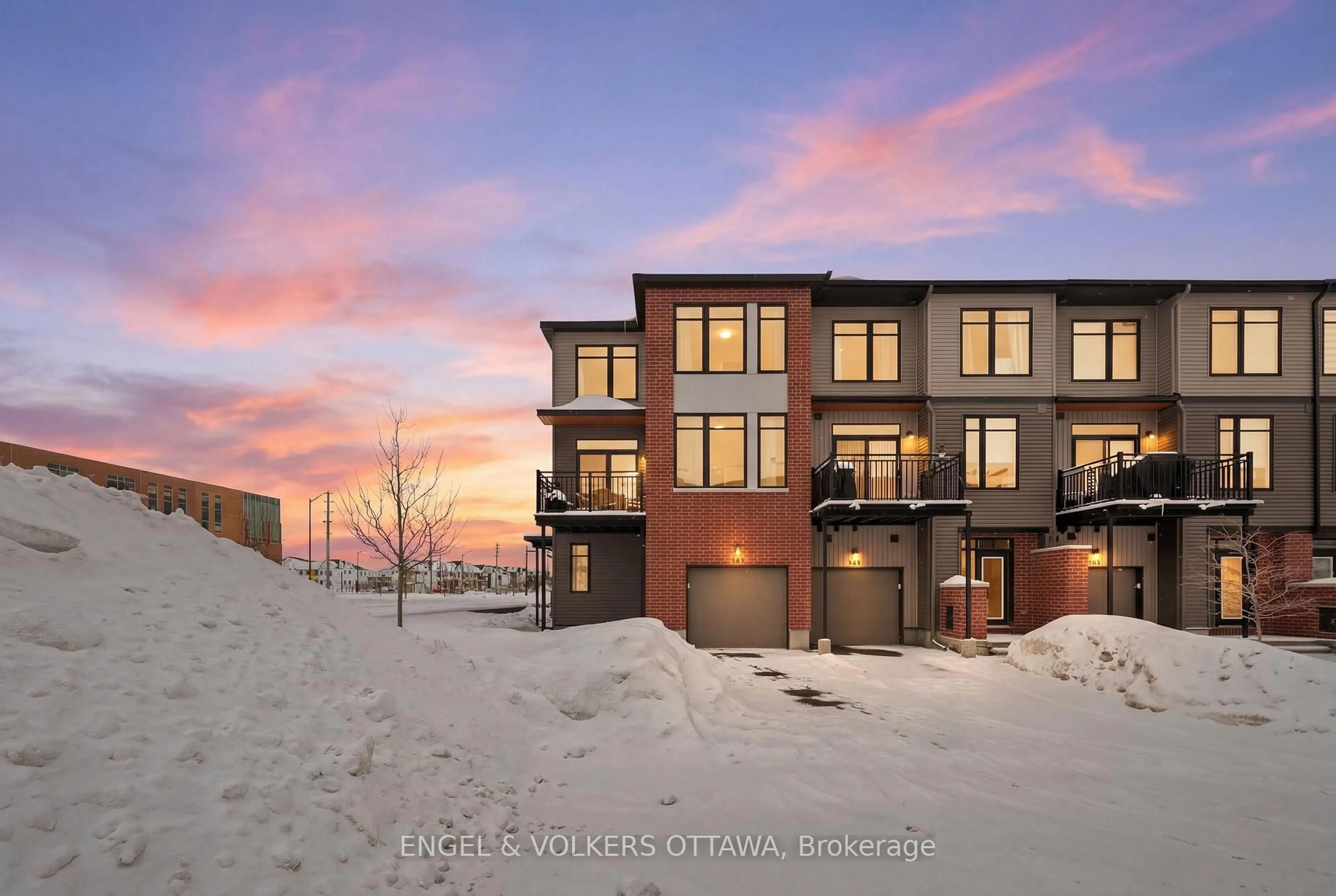 Unknown for 138 Visor Private, Ottawa Ontario K2V 0S6