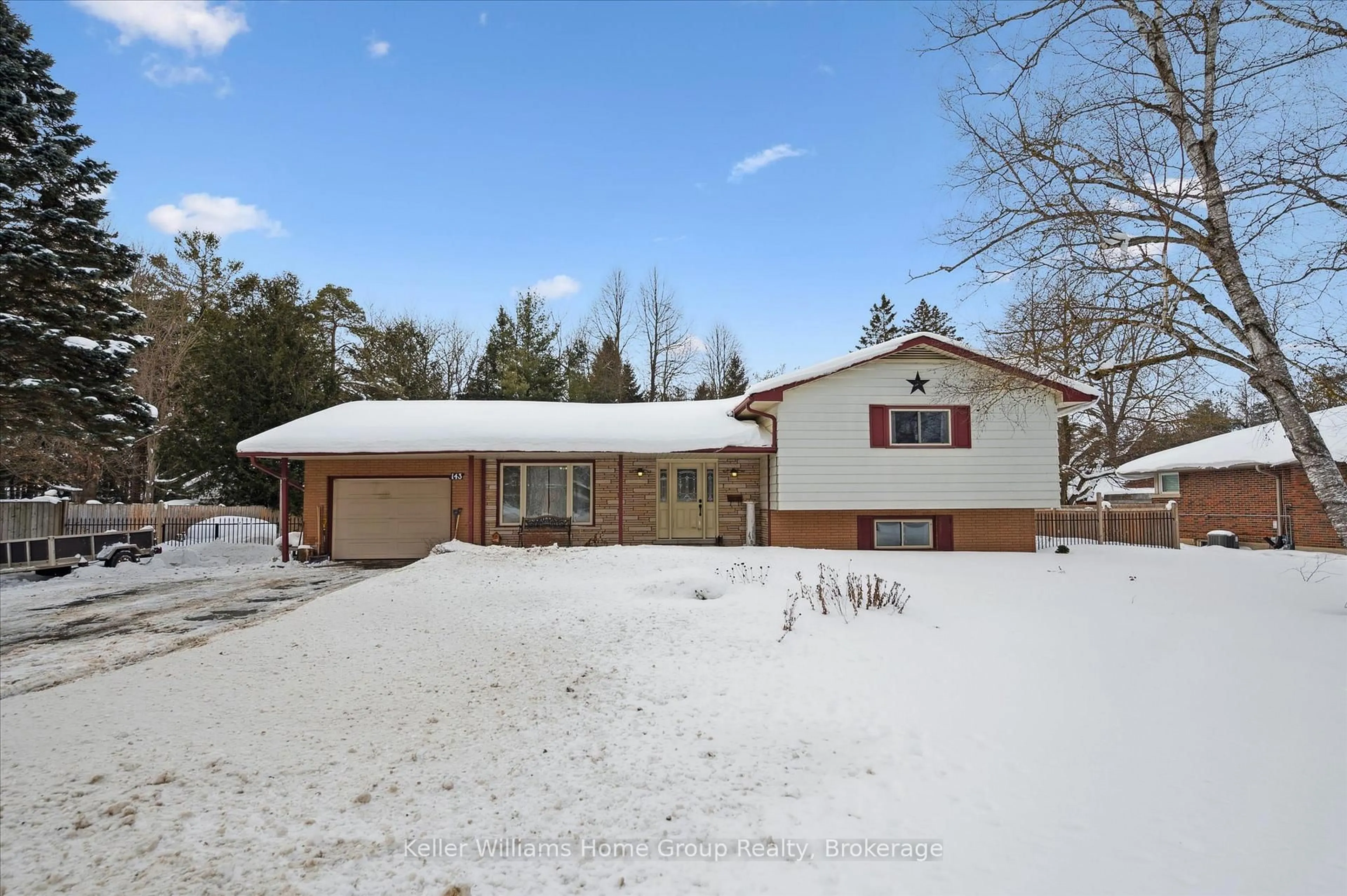 A pic from outside/outdoor area/front of a property/back of a property/a pic from drone, street for 143 Conestoga St, Wellington North Ontario N0G 1A0