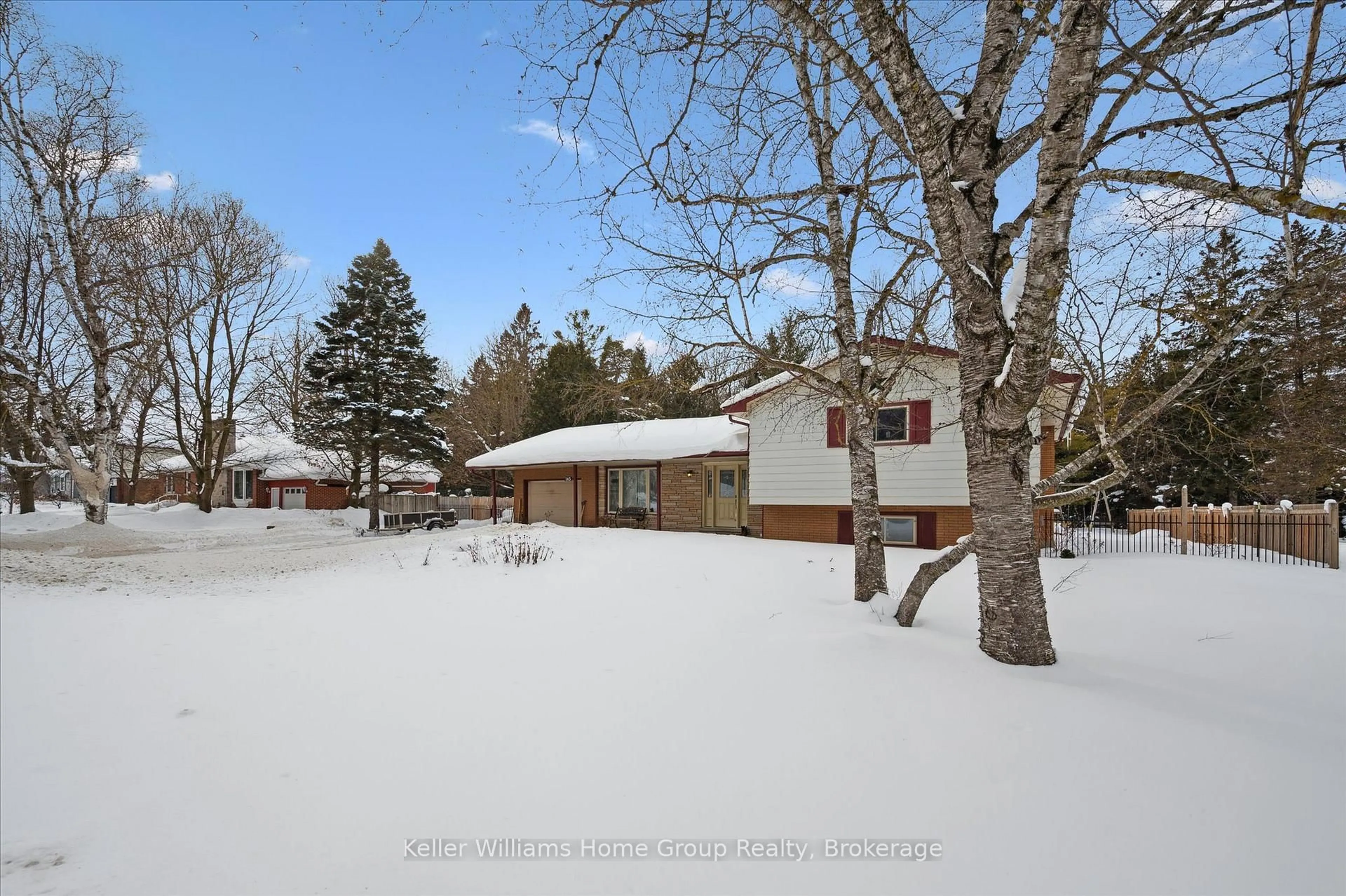 A pic from outside/outdoor area/front of a property/back of a property/a pic from drone, street for 143 Conestoga St, Wellington North Ontario N0G 1A0