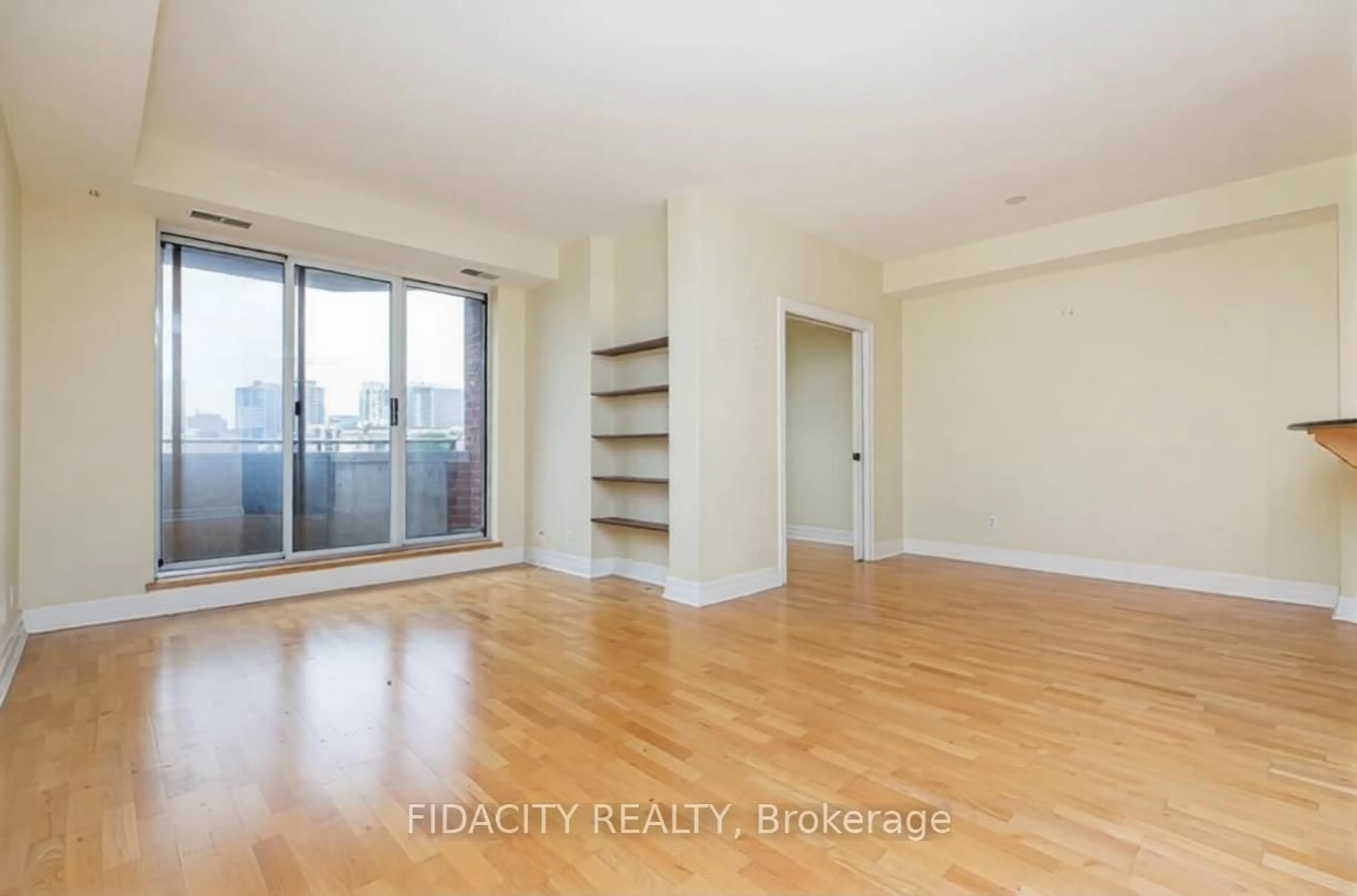 A pic of a room for 320 Mcleod St #608, Ottawa Ontario K2P 1A3