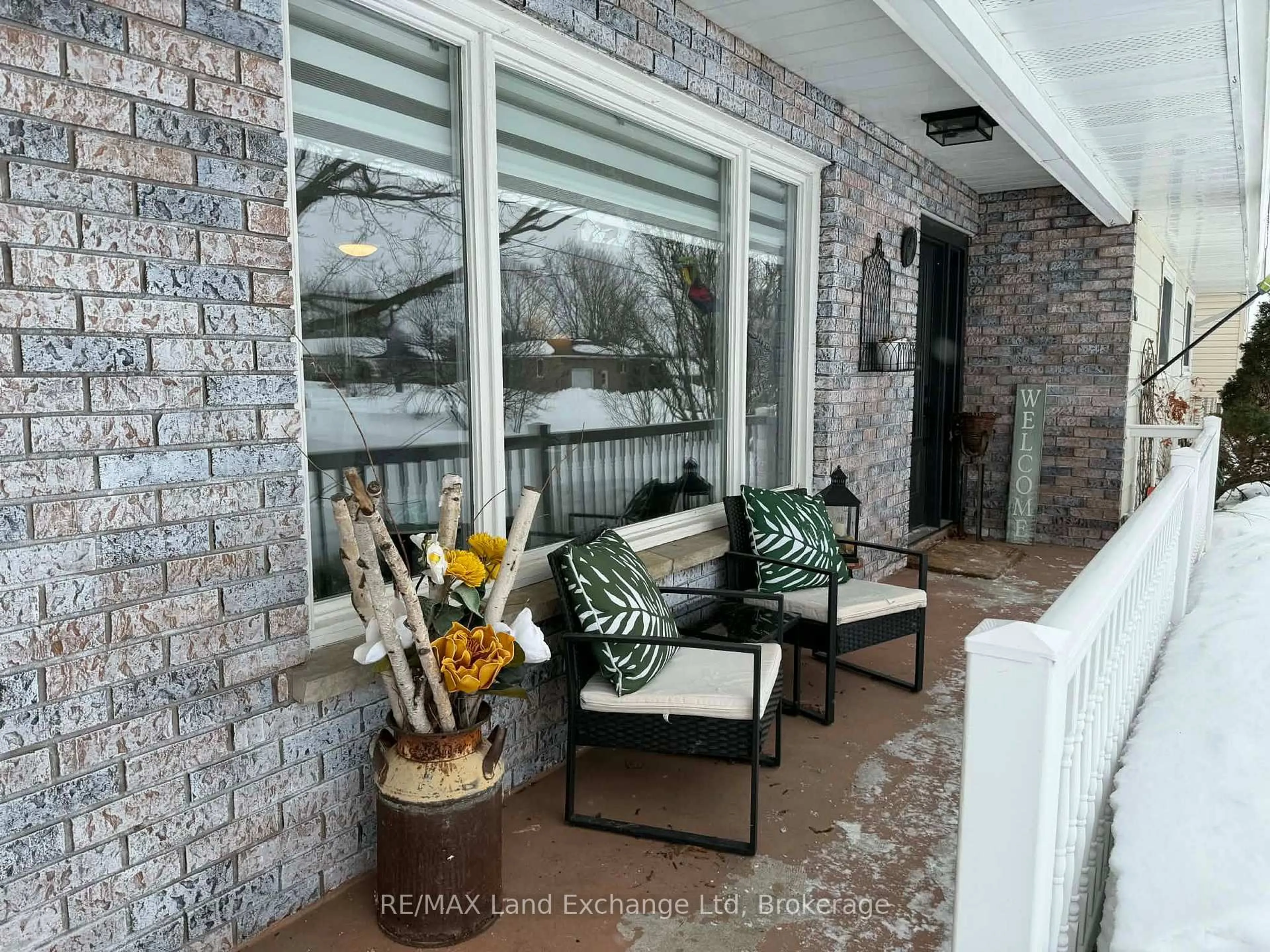 Unknown for 19 Mccrea St, Morris Turnberry Ontario N0G 1H0