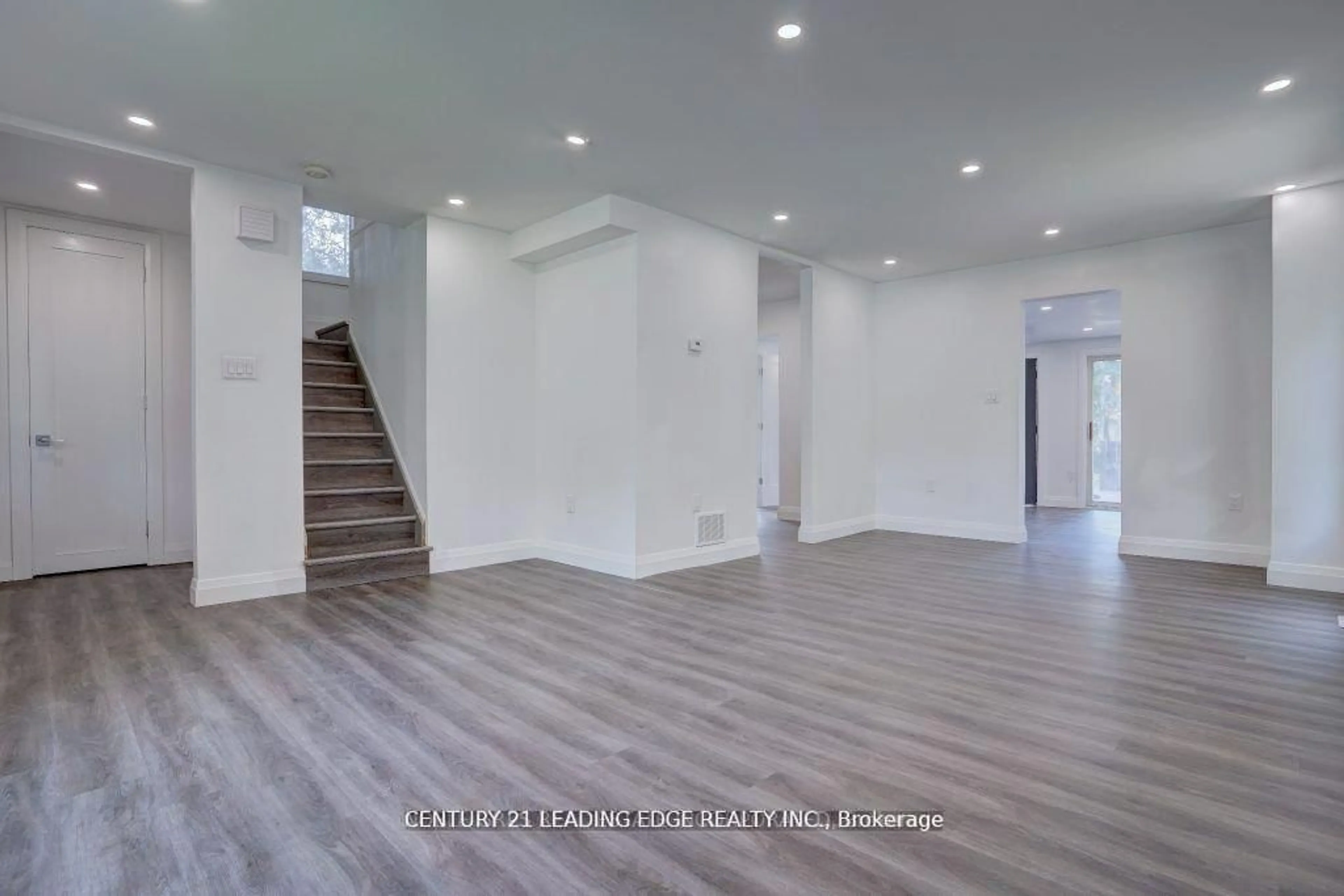 Unknown for 18 Ritchie Ave, Belleville Ontario K8P 3V9