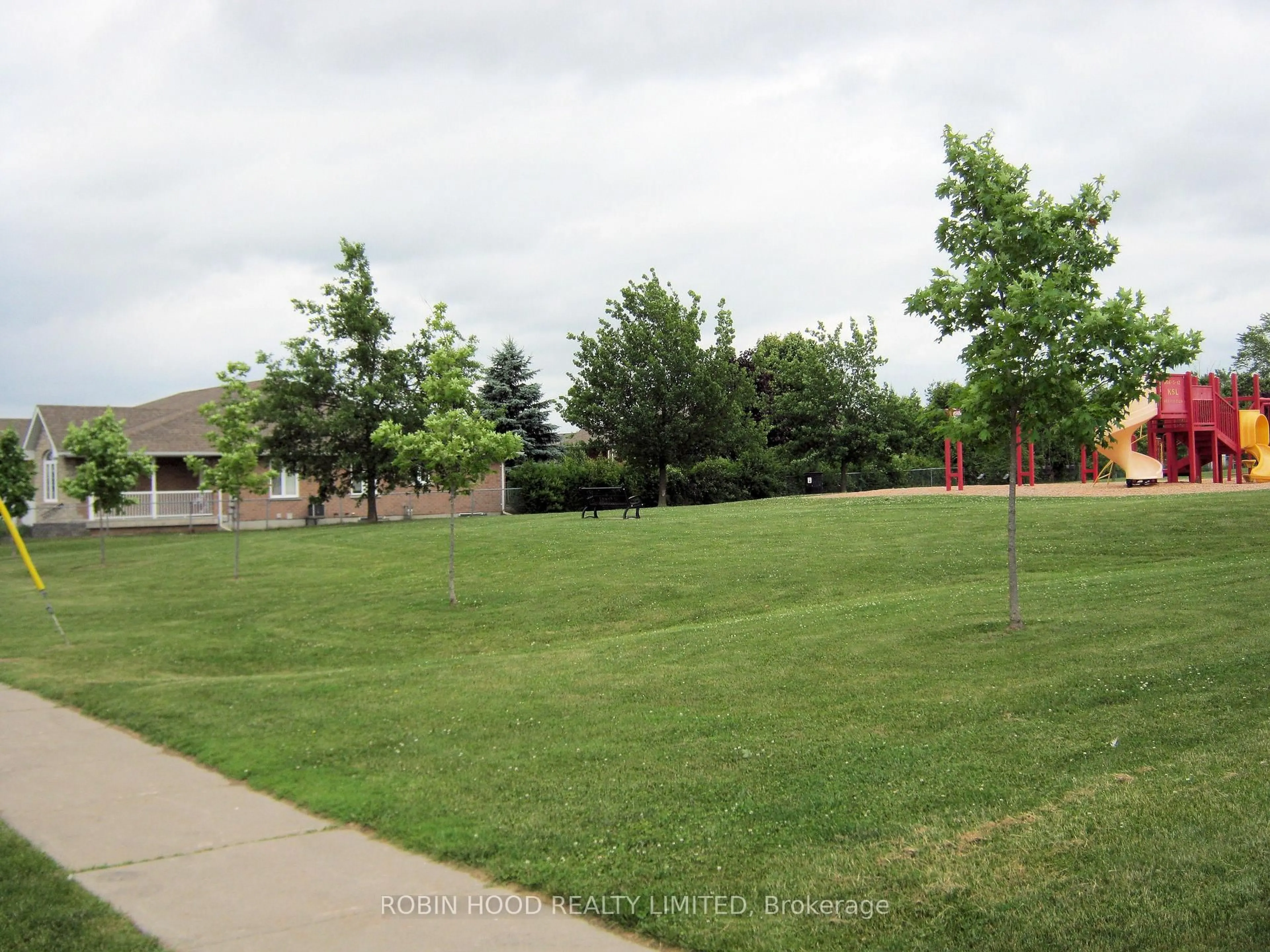 Blurry image for 40 Dormer Rd, Kawartha Lakes Ontario K9V 6H8