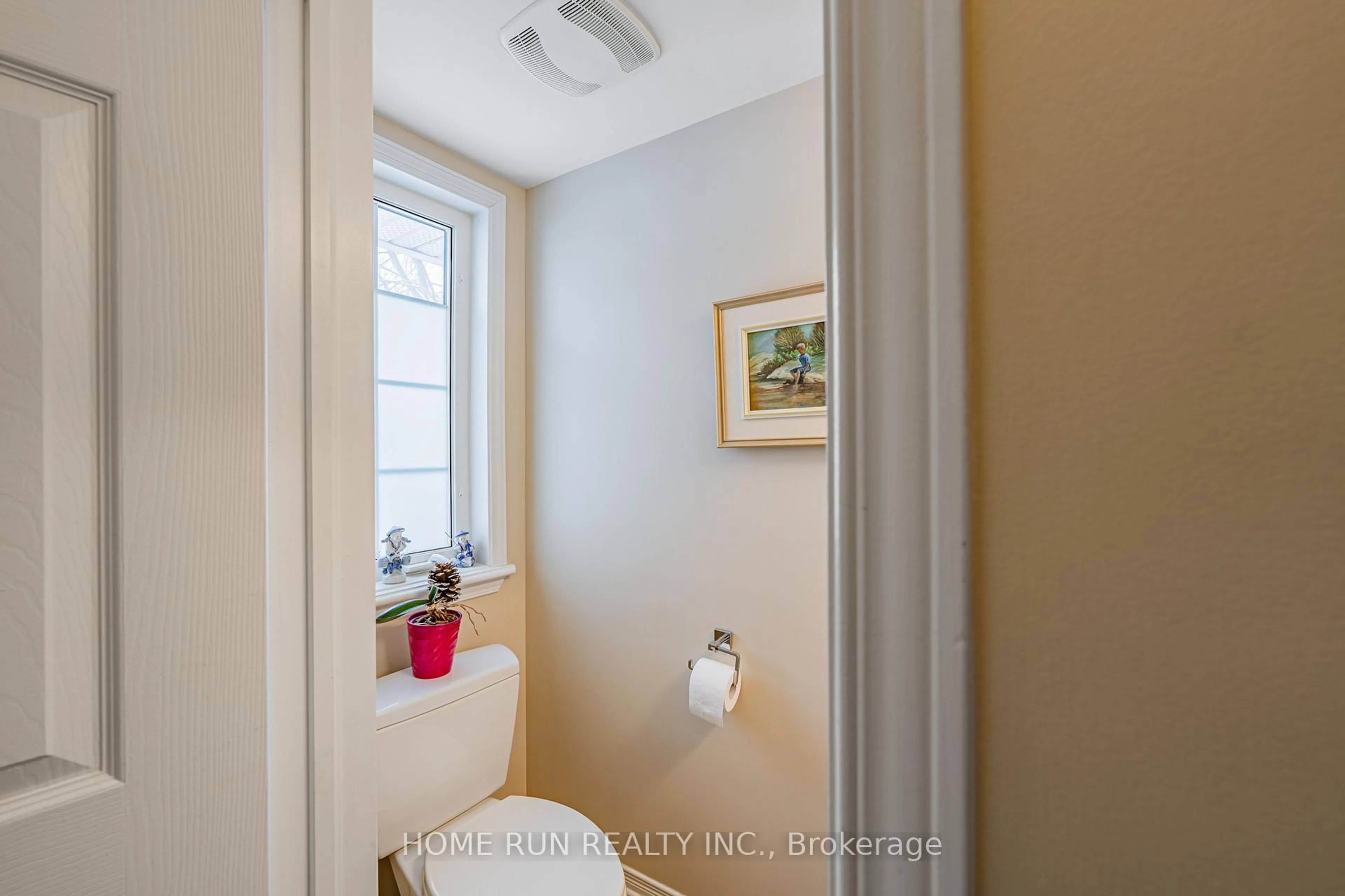 Standard bathroom, unknown for 90 EDENVALE Dr #207, Kanata Ontario K2K 3N9