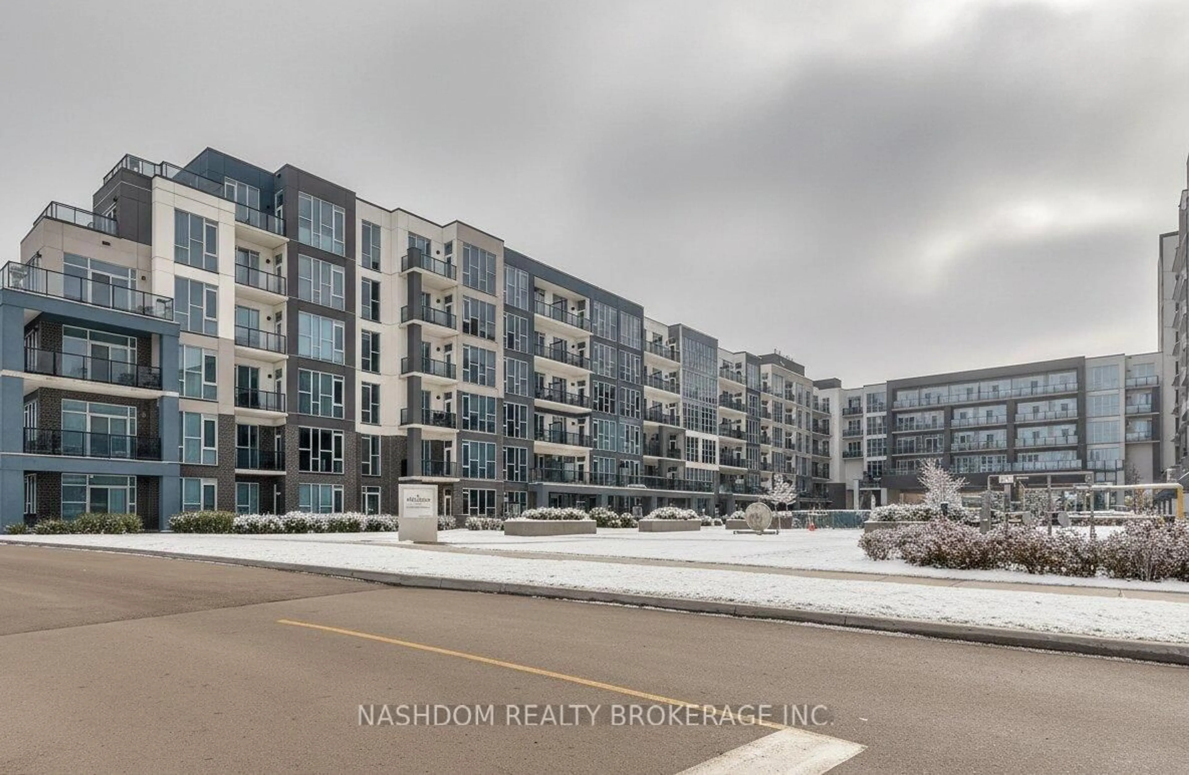 Unknown for 16 Concord Pl #516, Grimsby Ontario L3M 0J1