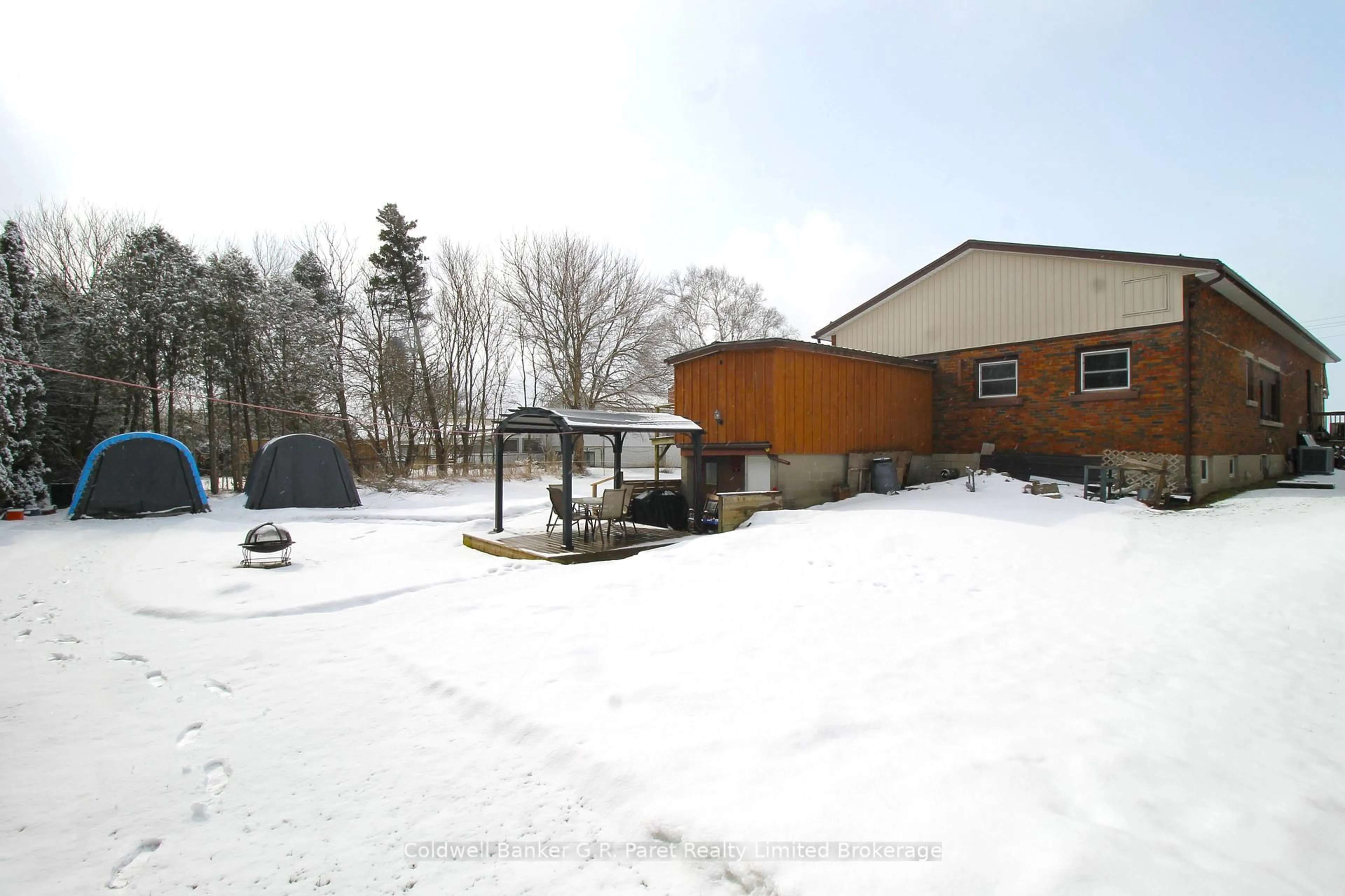 Patio, unknown for 777 James St, Norfolk Ontario N4B 2C9