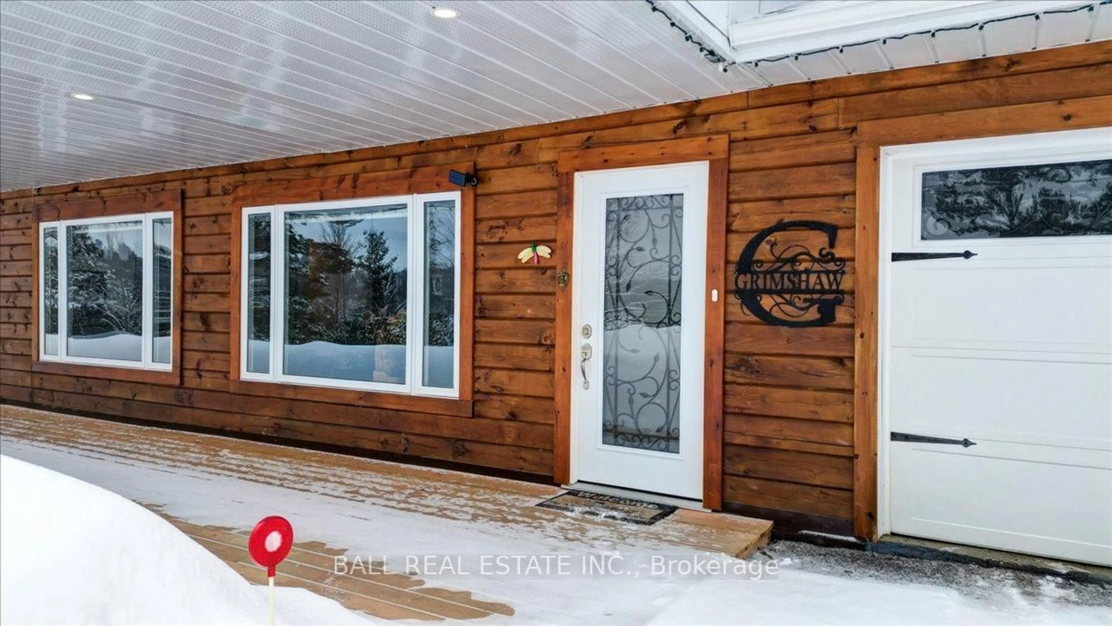 Indoor entryway for 250 Lakeview Rd, Bancroft Ontario K0L 1C0