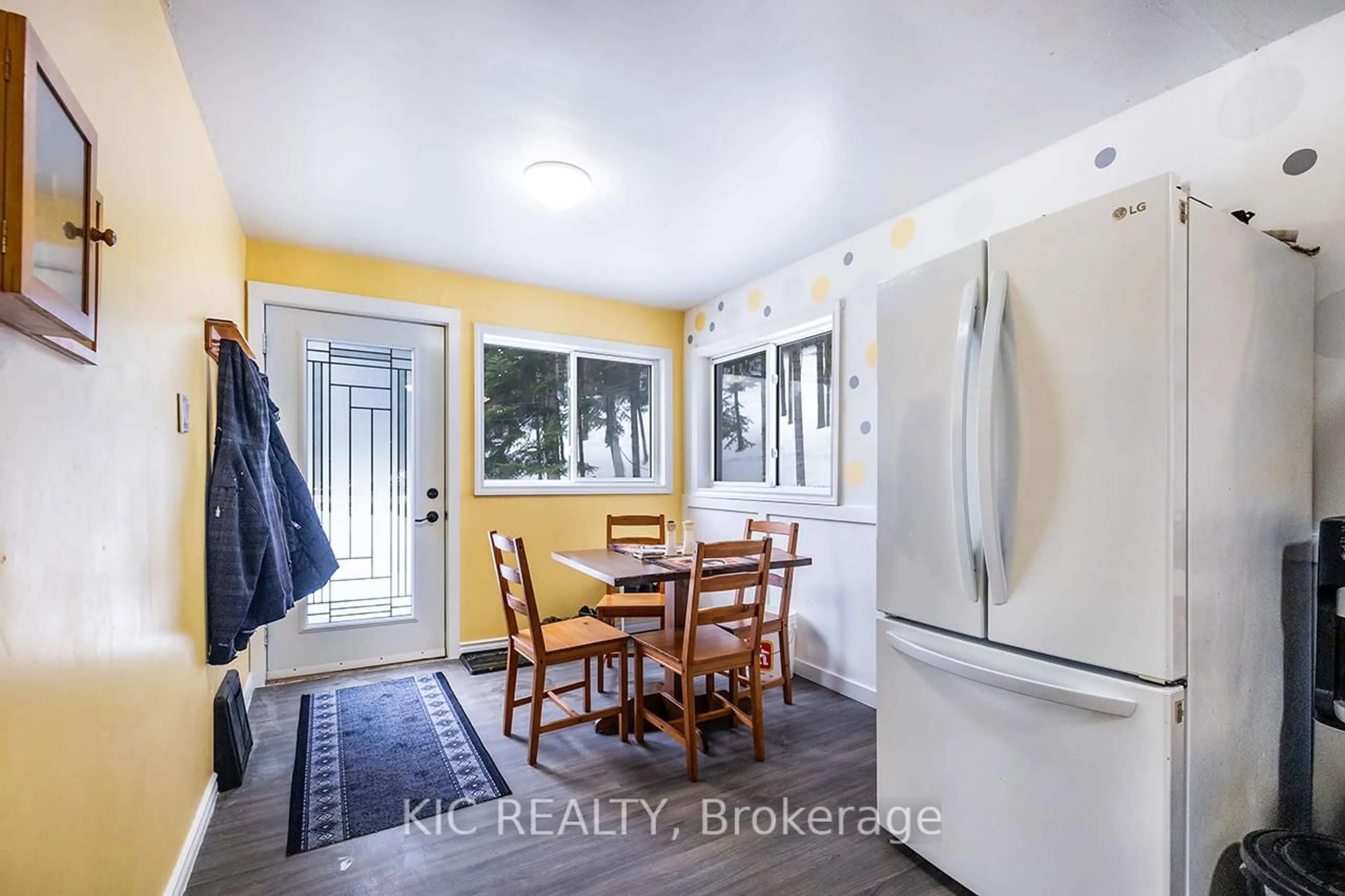 Unknown for 14202 Highway 118 Highway, Dysart et al Ontario K0M 1S0