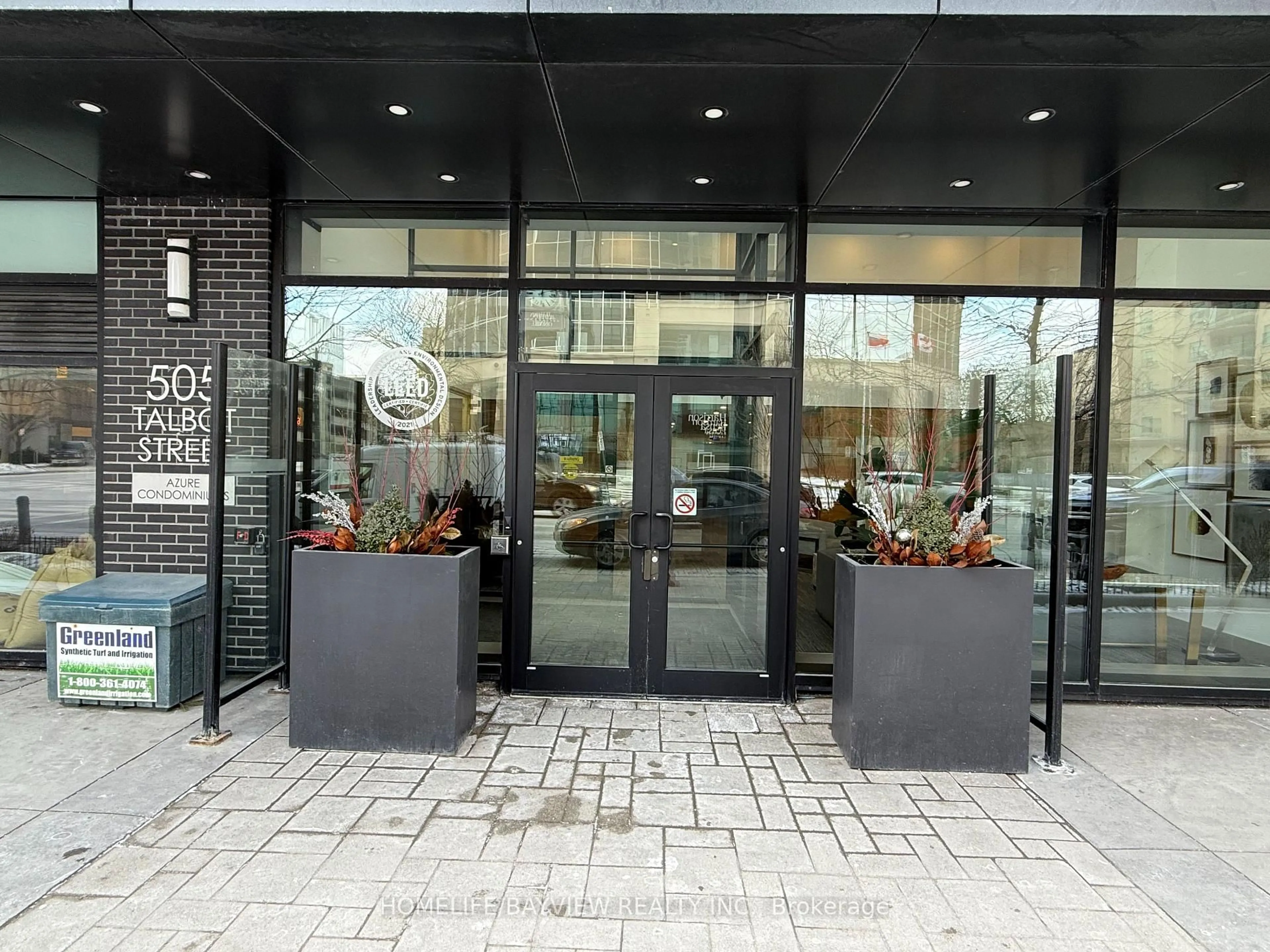 Indoor foyer for 505 Talbot St #910, London East Ontario N6A 2S6