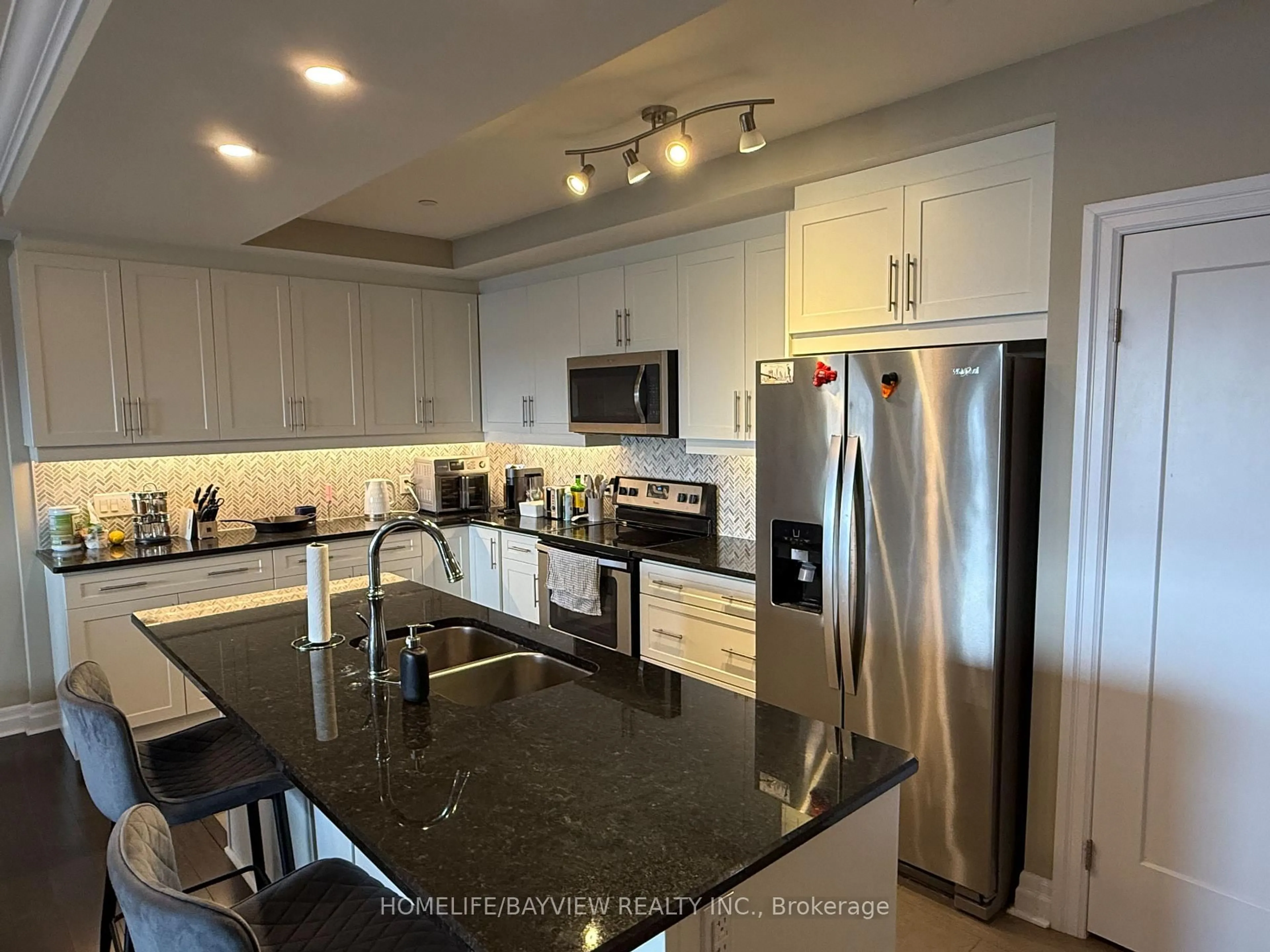Open concept kitchen, ceramic/tile floor for 505 Talbot St #910, London East Ontario N6A 2S6