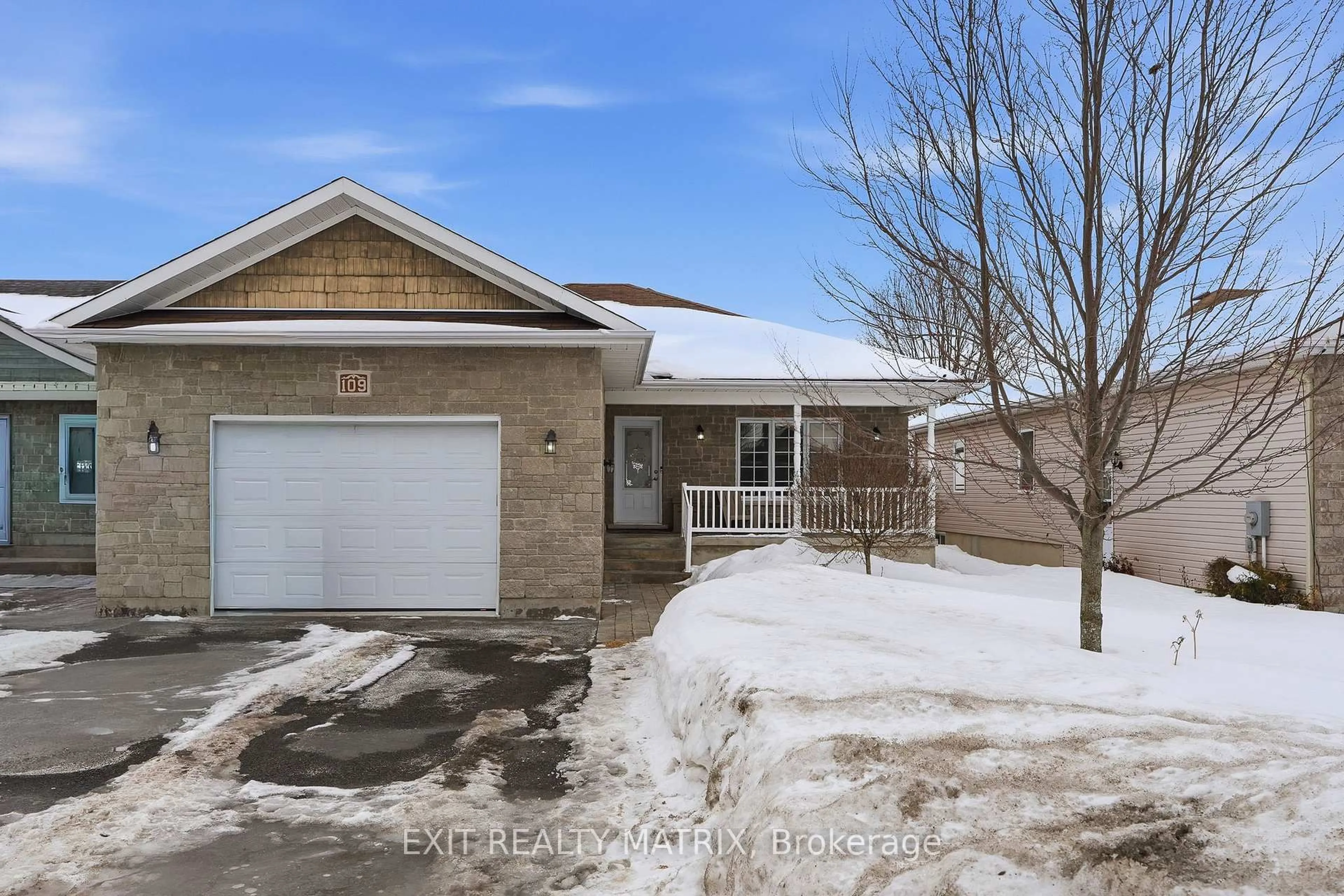 Unknown for 109 Royal Crt, The Nation Ontario K0A 2M0