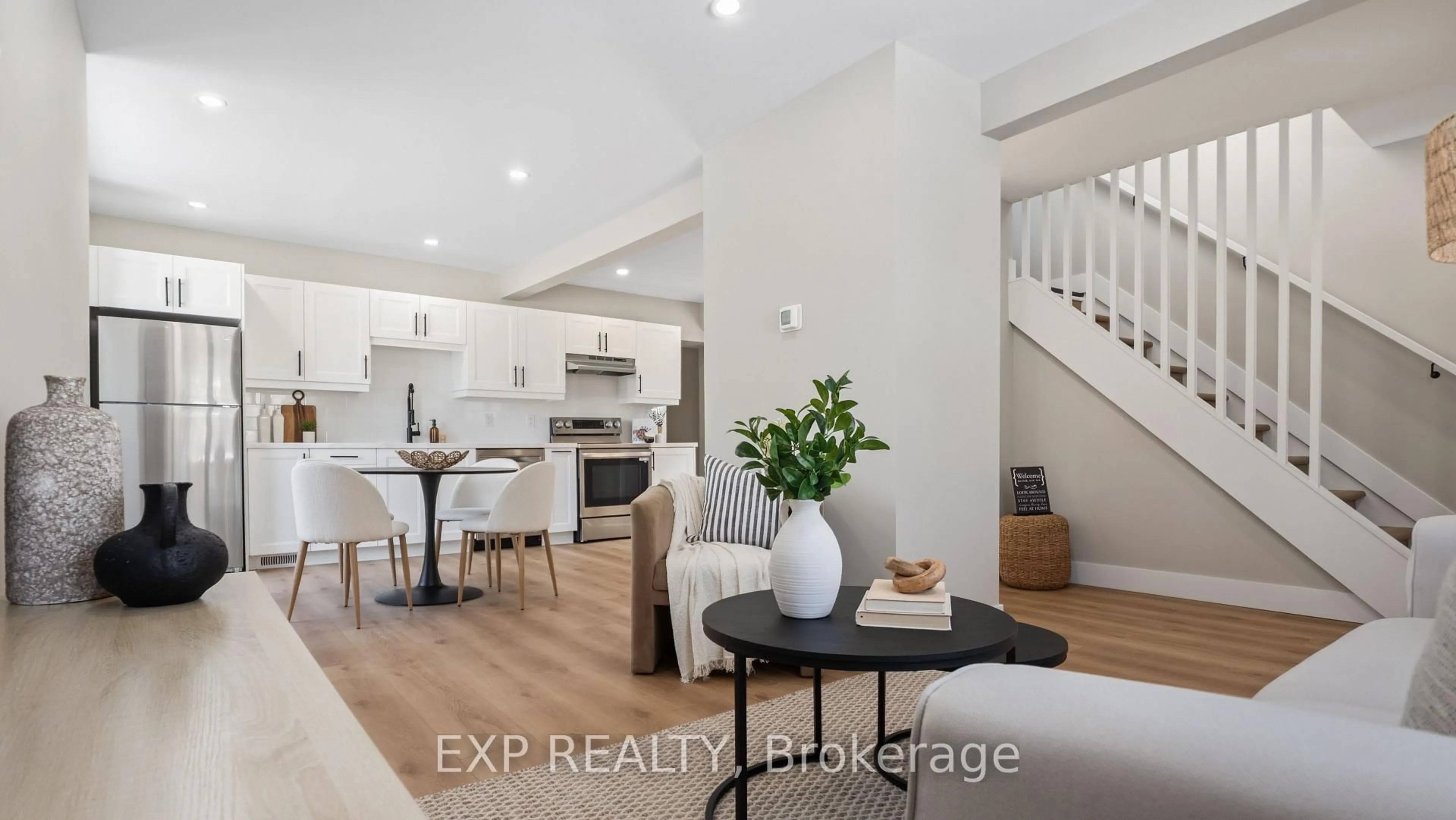 Open concept kitchen, unknown for 491 Upper Wentworth St, Hamilton Ontario L9A 4T8